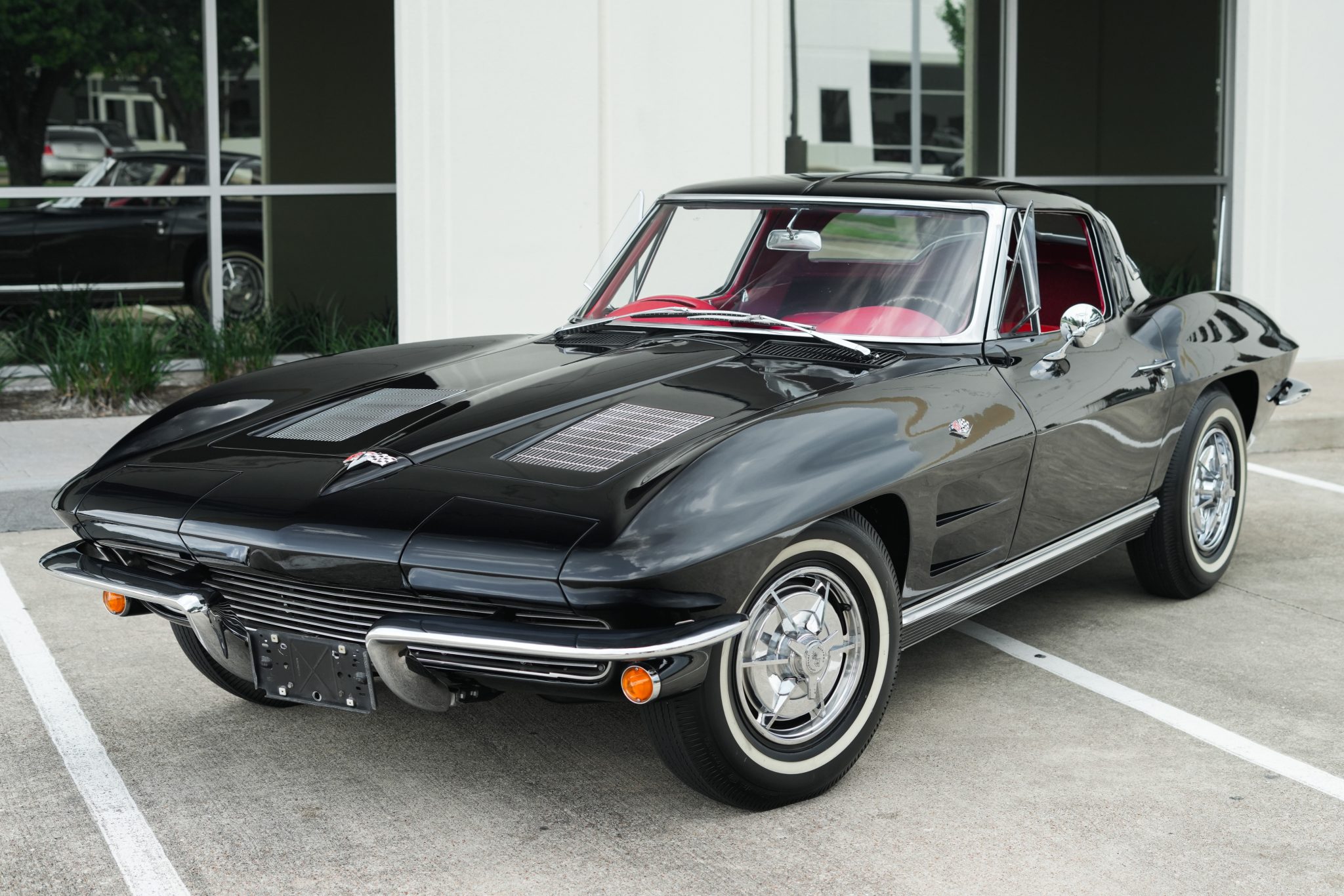 1963 Chevrolet Corvette C2 for Sale – Black 327ci V8 Four-Speed Coupe