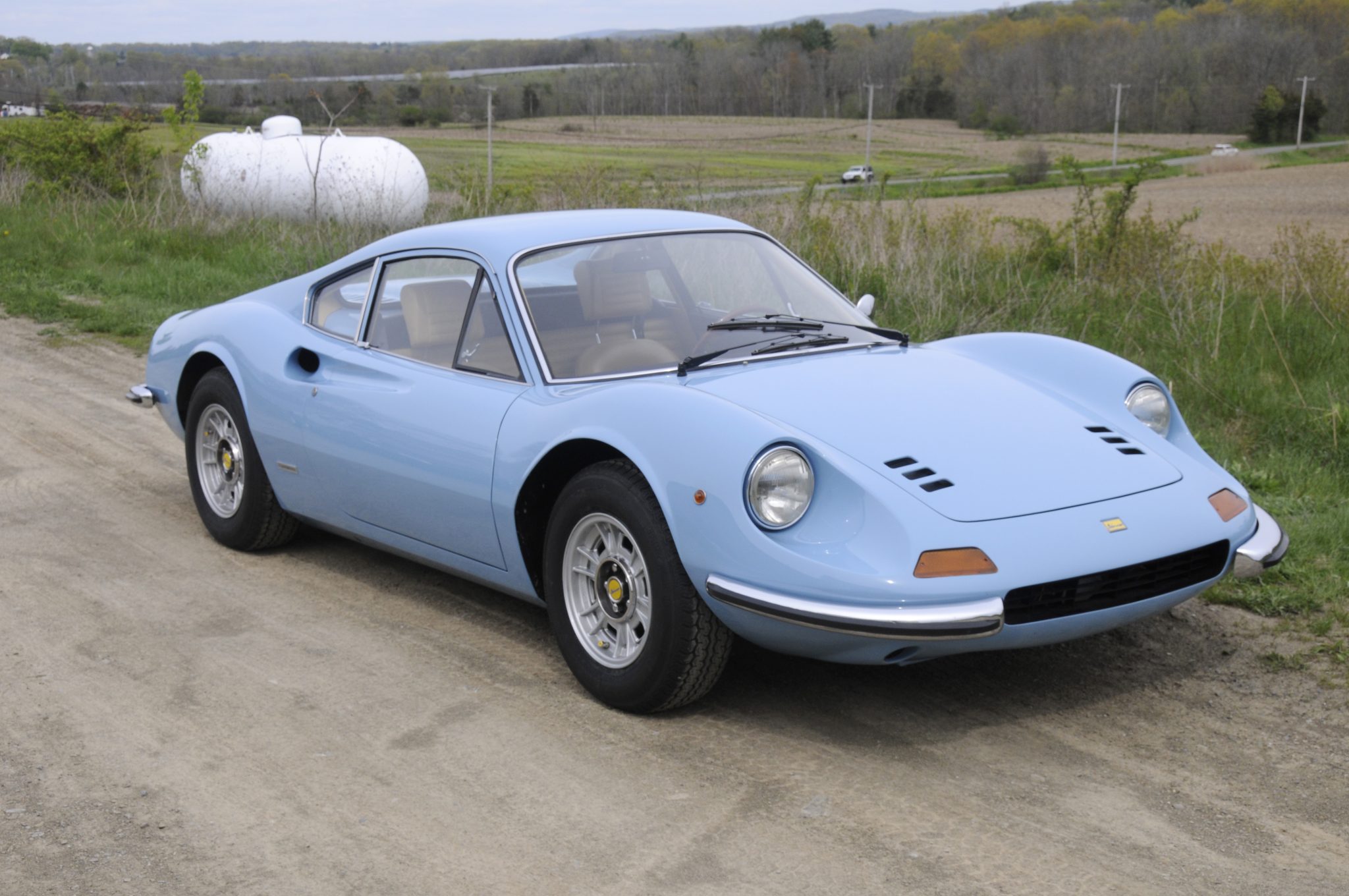 Ferrari Dino 1972 à vendre – Coupé bleu pâle à V6 2,4 litres