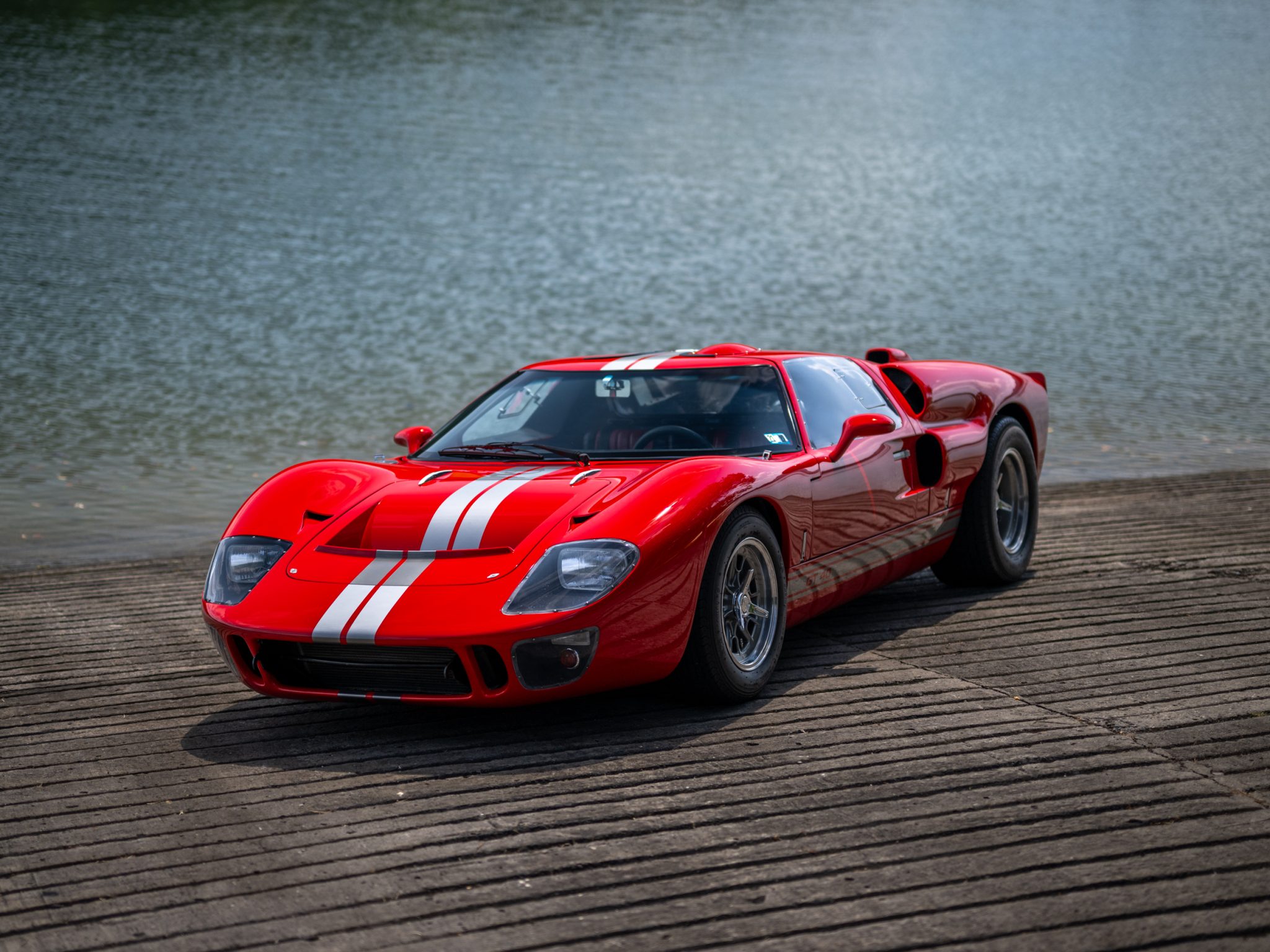 427-betriebener Superformance GT40 MkII zu verkaufen – Rotes V8-Coupé mit Fünfganggetriebe