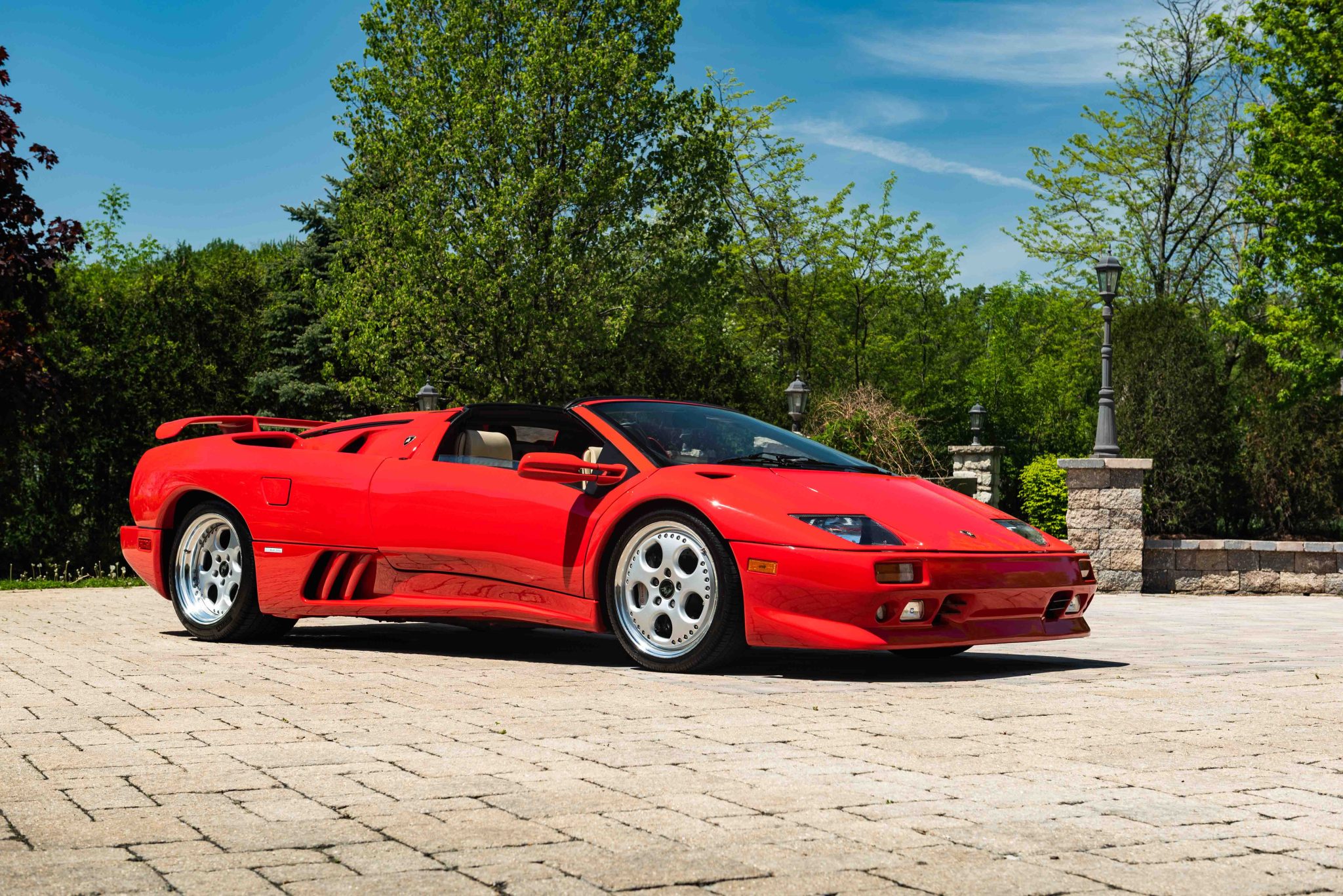 1999 Lamborghini Diablo zu verkaufen – Rotes V12-Cabriolet mit Allradantrieb
