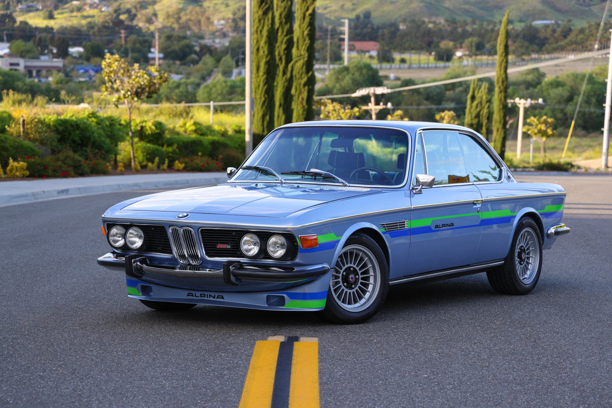 1973 BMW E9 Coupe zu verkaufen – Fjord Blue 3,0-Liter-Fünfgang mit Alpina-Flair