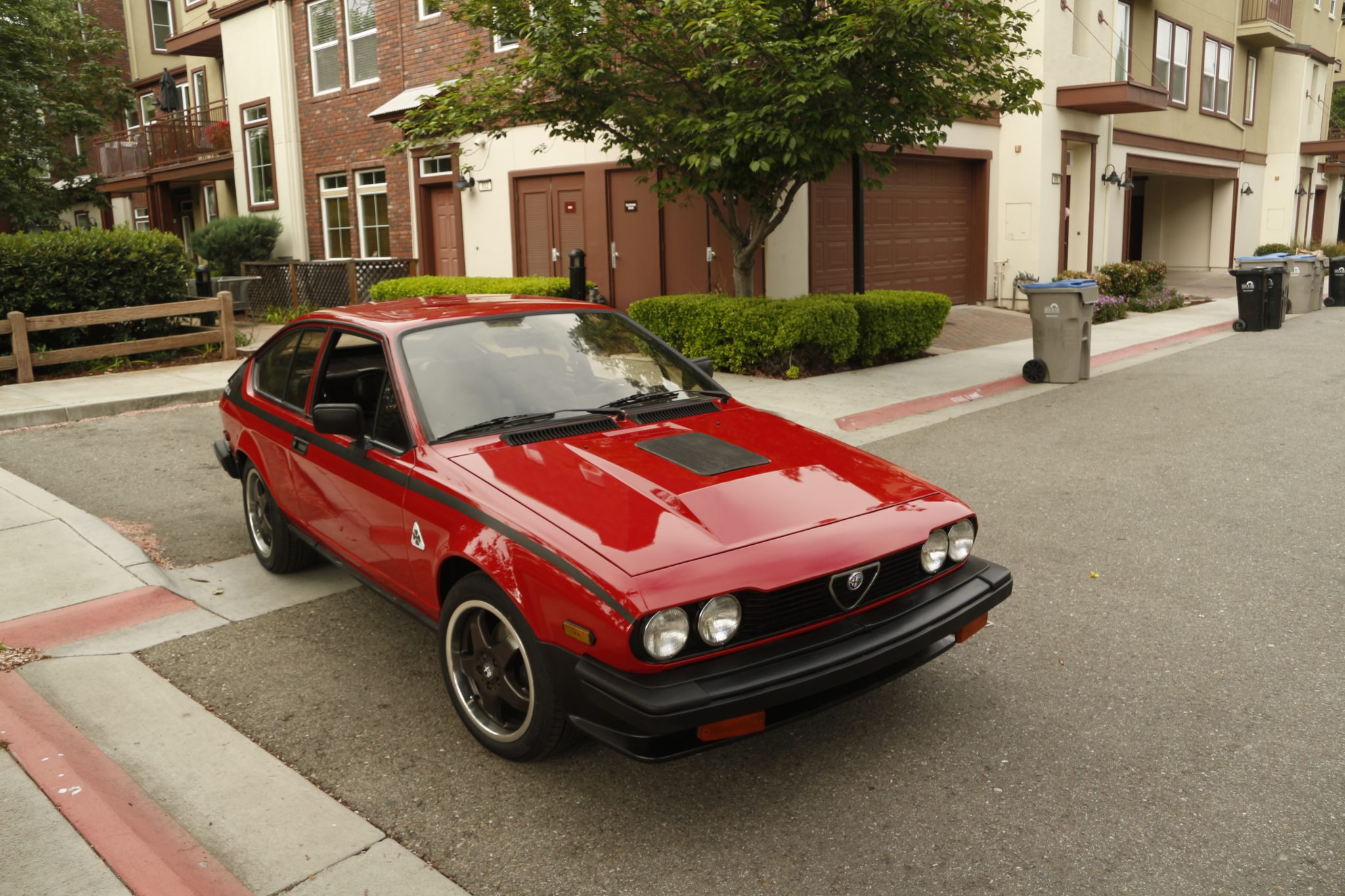 1982 Alfa Romeo GTV6 zu verkaufen – Rote Balocco Edition mit V6 und Fünfganggetriebe
