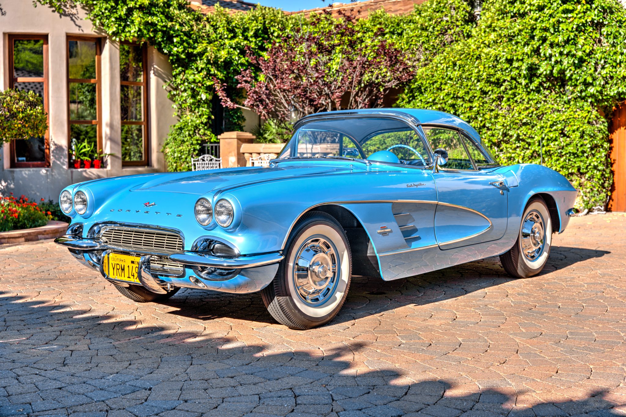 Chevrolet Corvette C1 1961 à vendre – Cabriolet Jewel Blue V8 à injection