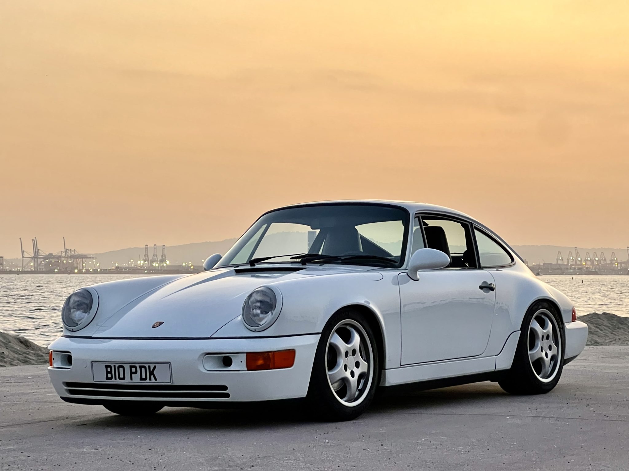 1990 Porsche 964 911 (Non-Turbo) zu verkaufen – luftgekühlter Carrera in Grand Prix White