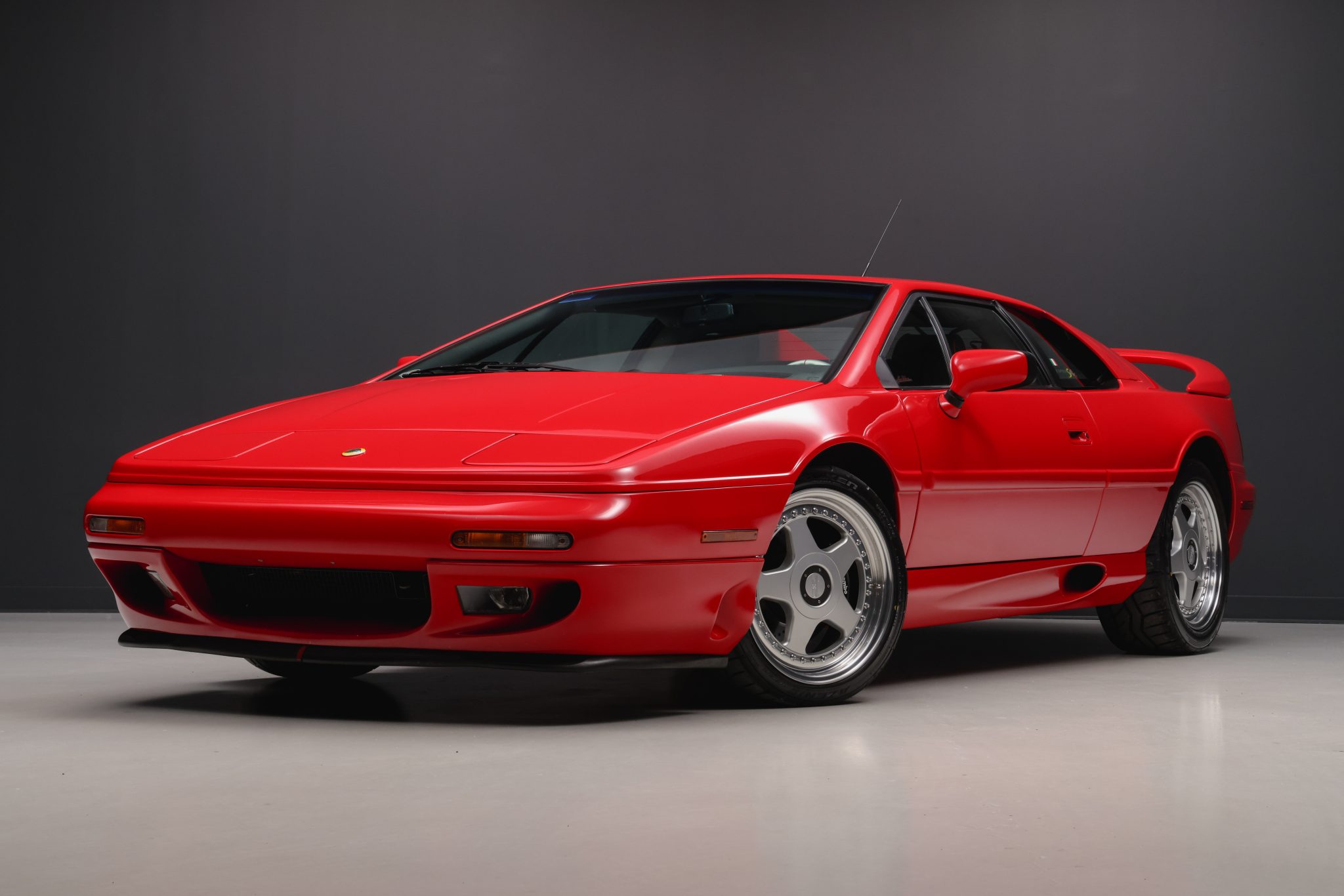 1995 Lotus Esprit for Sale – Calypso Red Turbocharged British Sports Car