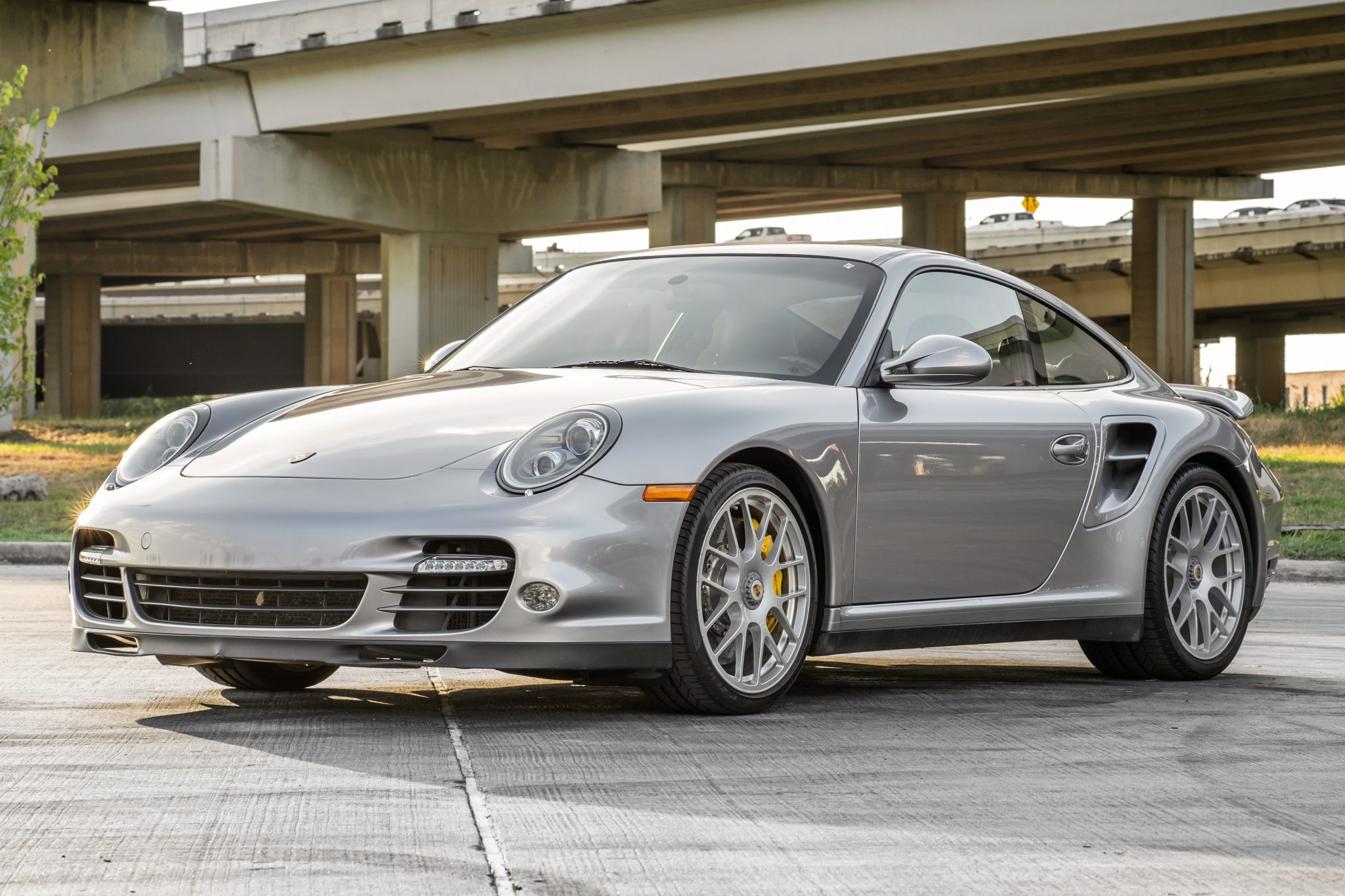 2011 Porsche 997 Turbo for Sale – GT Silver PDK Twin-Turbo Performance