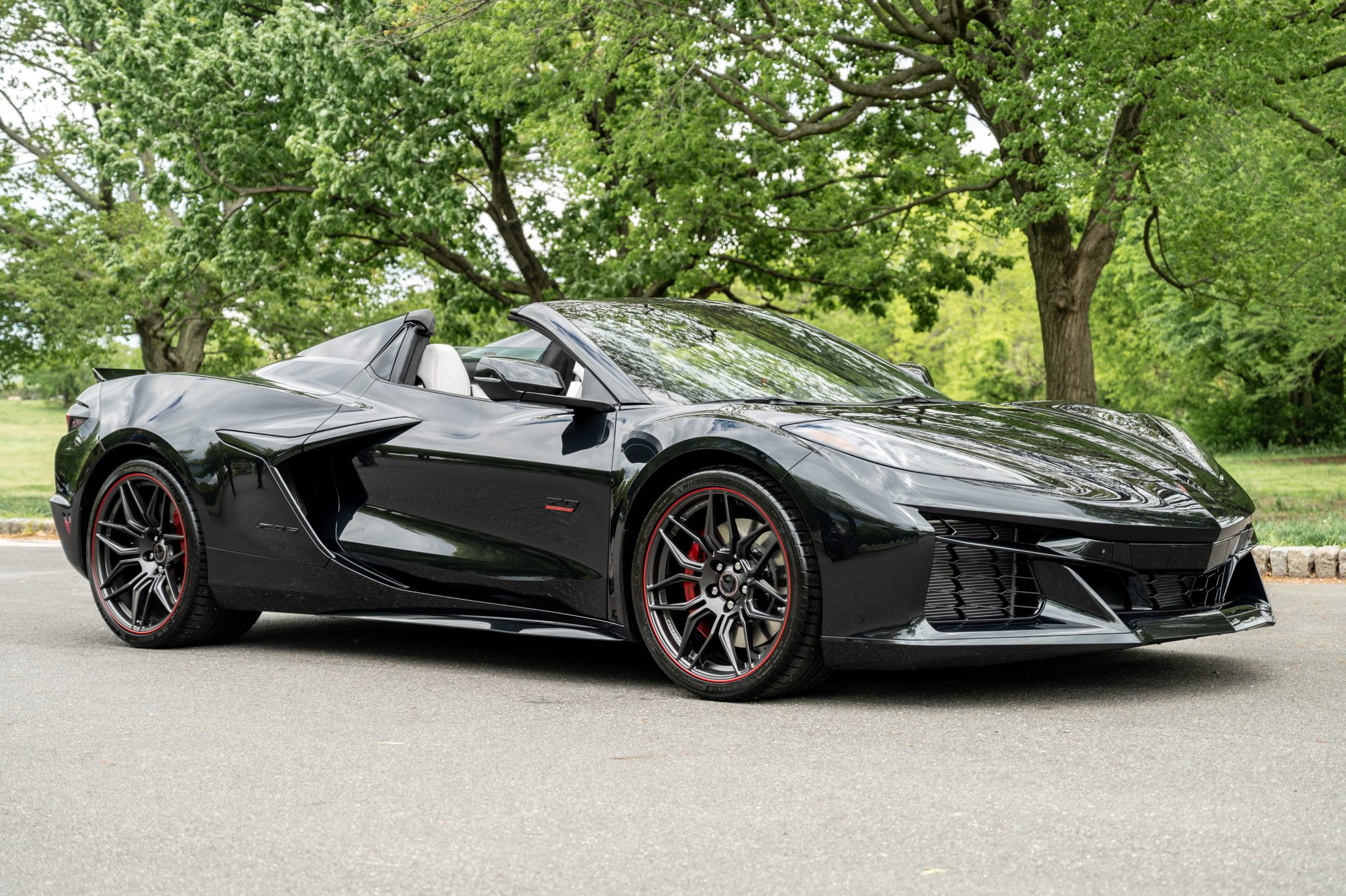 2023 Chevrolet Corvette C8 zu verkaufen – Carbon Flash Z06 70th Anniversary Cabriolet
