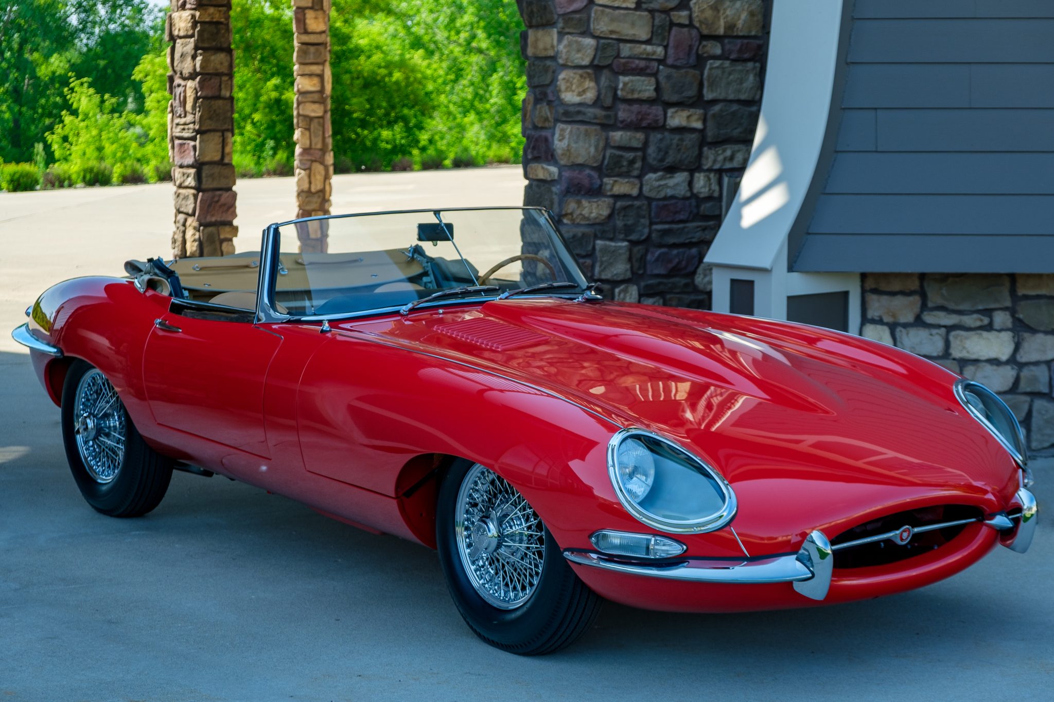 1964 Jaguar XKE Series I zu verkaufen – Carmen Red 3,8-Liter Roadster mit Handschaltung