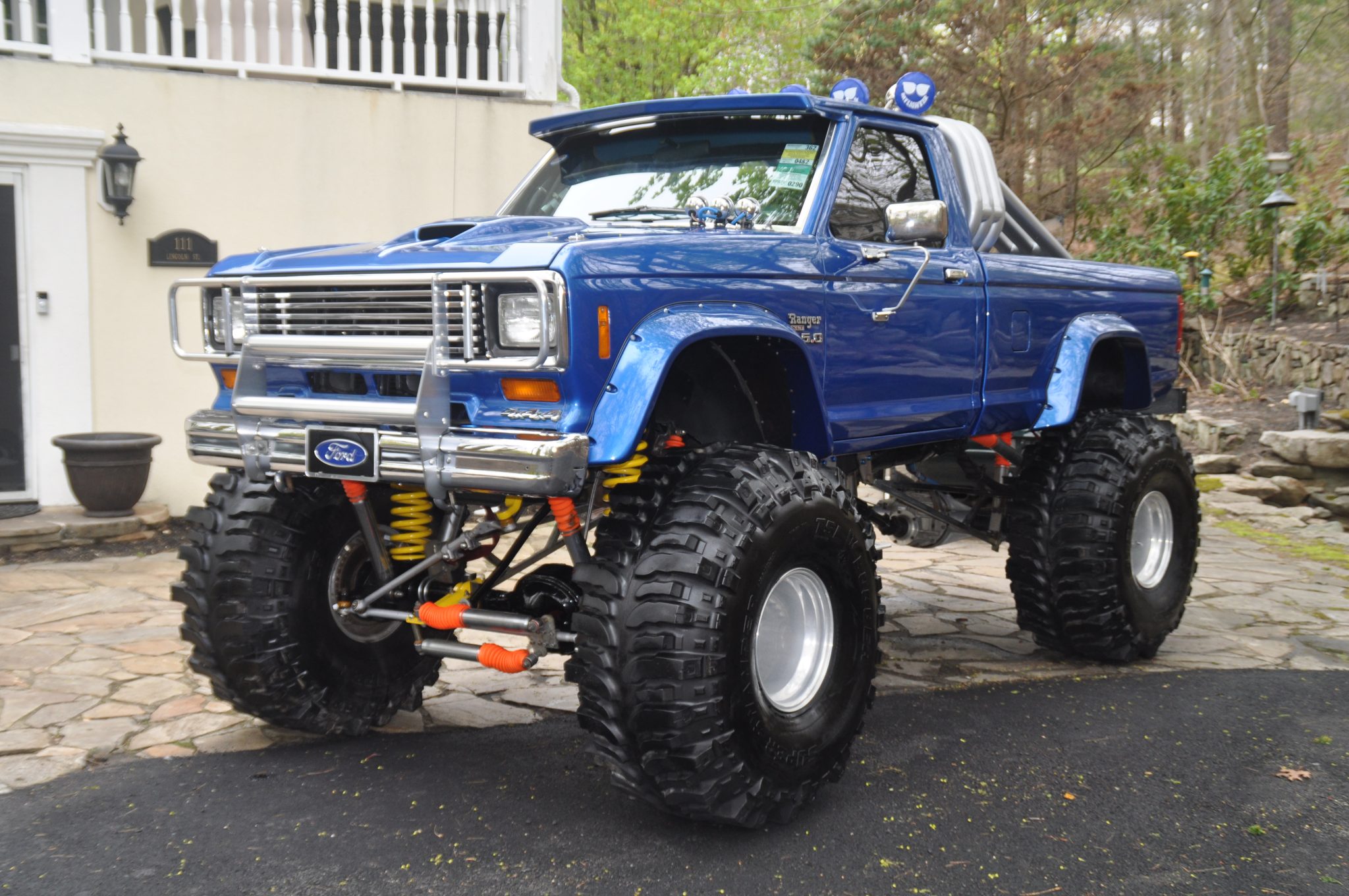 1984 Ford Ranger 1983-1992 for Sale – Blue V8 Four-Wheel-Steer Off-Road Truck