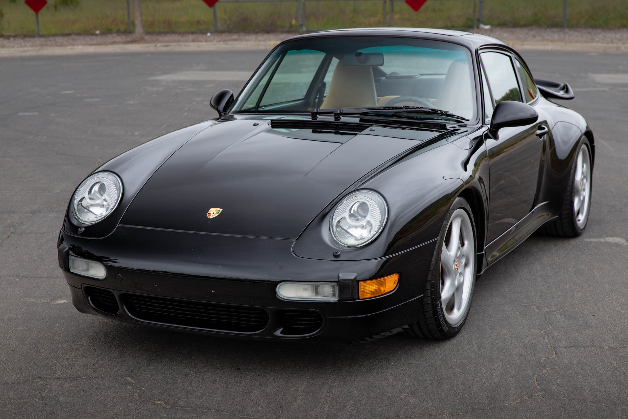 1996 Porsche 993 Turbo for Sale – Black Twin-Turbo AWD Manual Icon