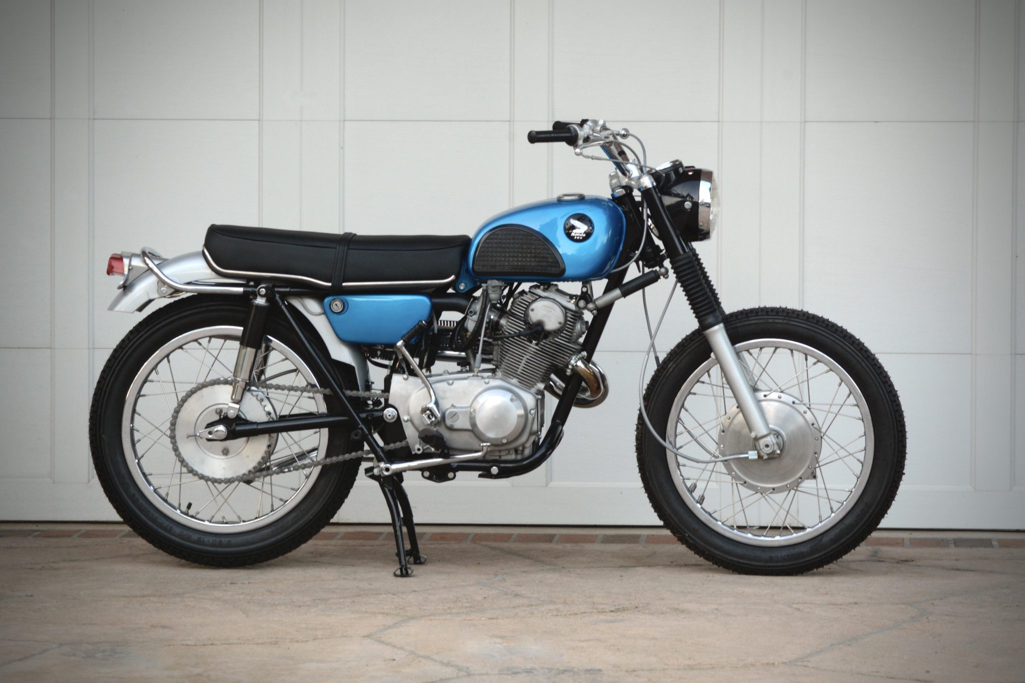 1968 Honda Dream, CB77 Super Hawk, & CL77 Scrambler à vendre – Moto classique Blue 305cc à quatre rapports