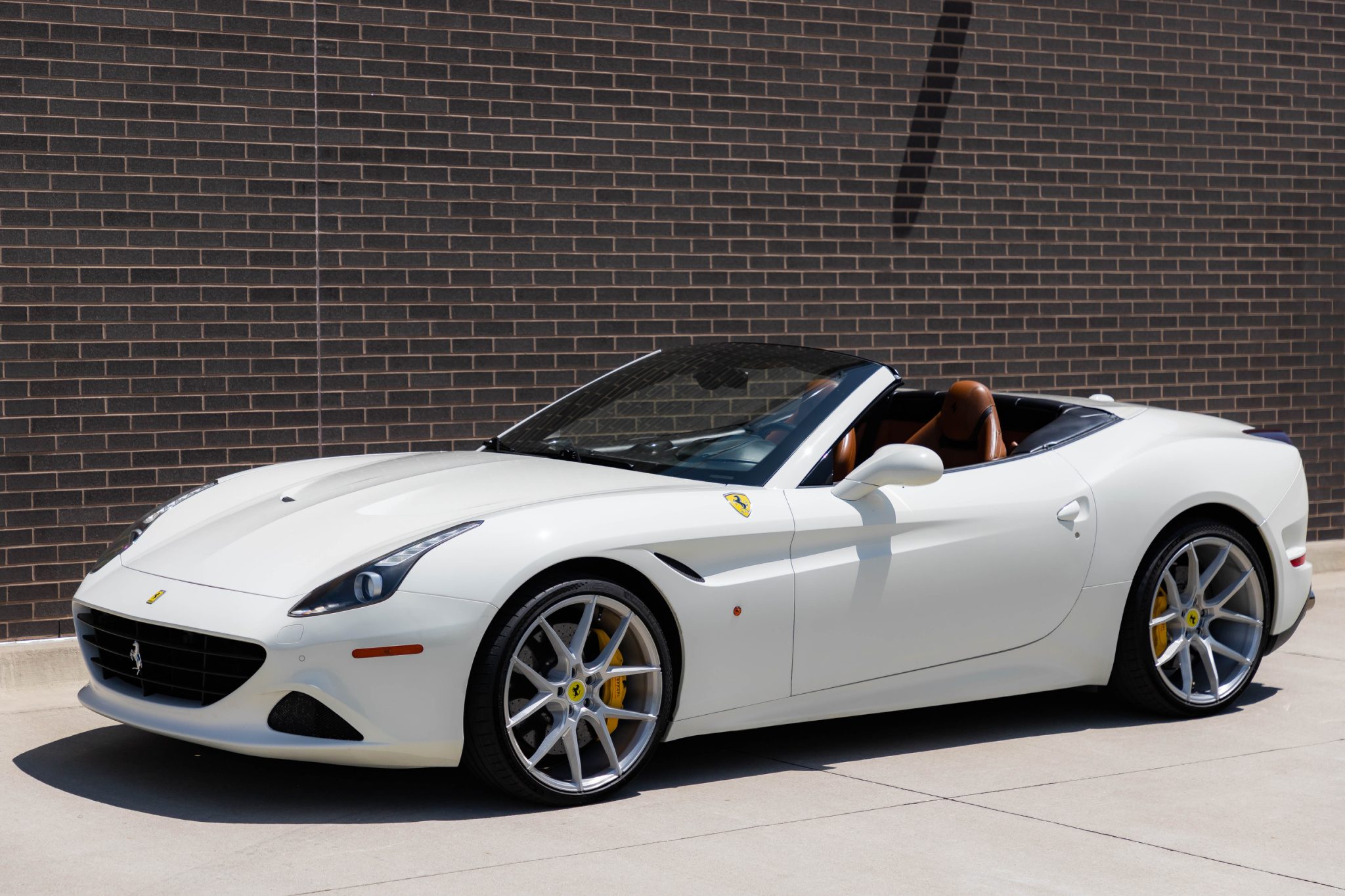 2015 Ferrari California for Sale – Bianco Avus Twin-Turbo V8 Convertible
