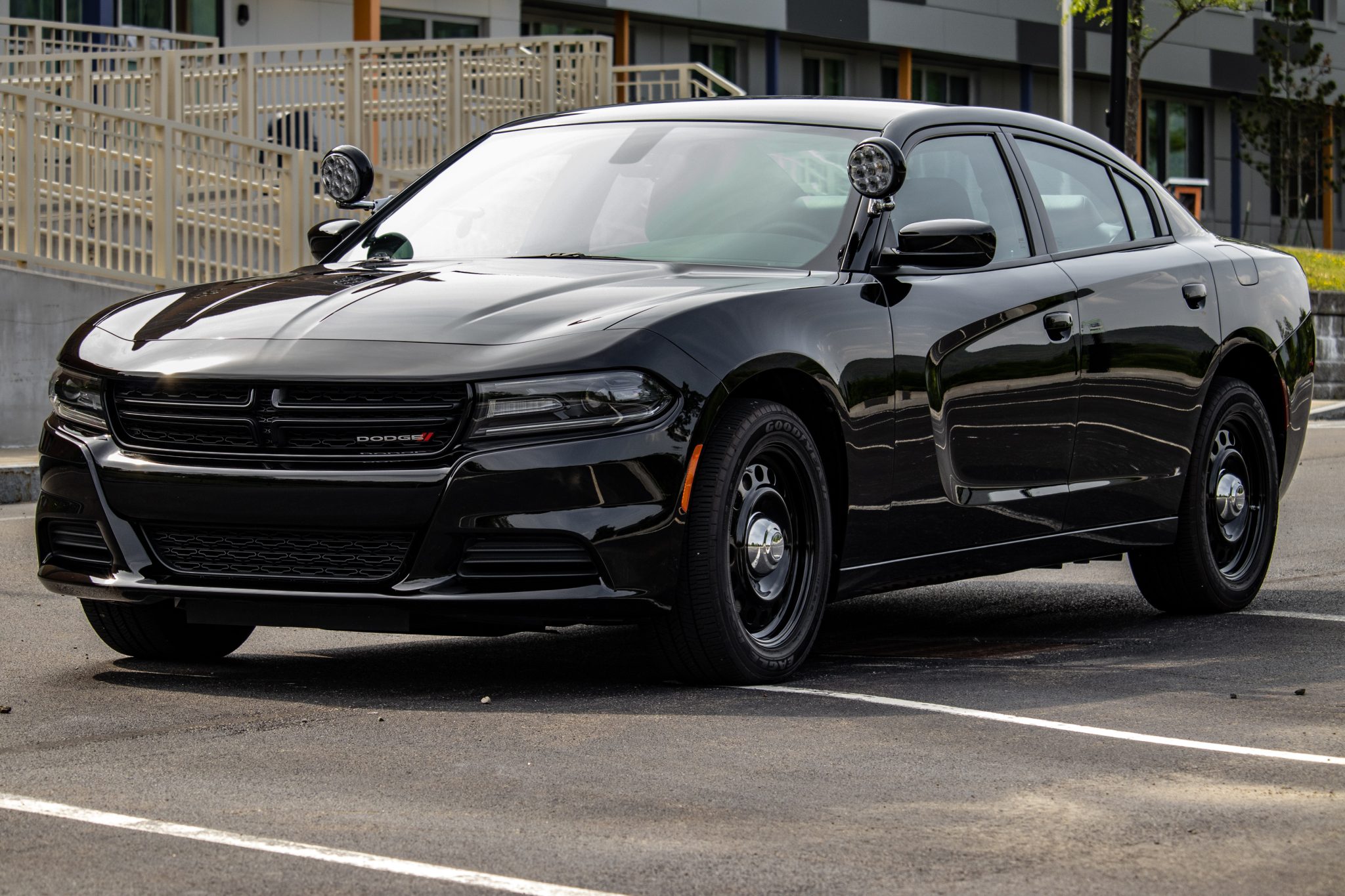 2021 Dodge Charger à vendre – Berline V6 AWD Pitch Black à spécification police
