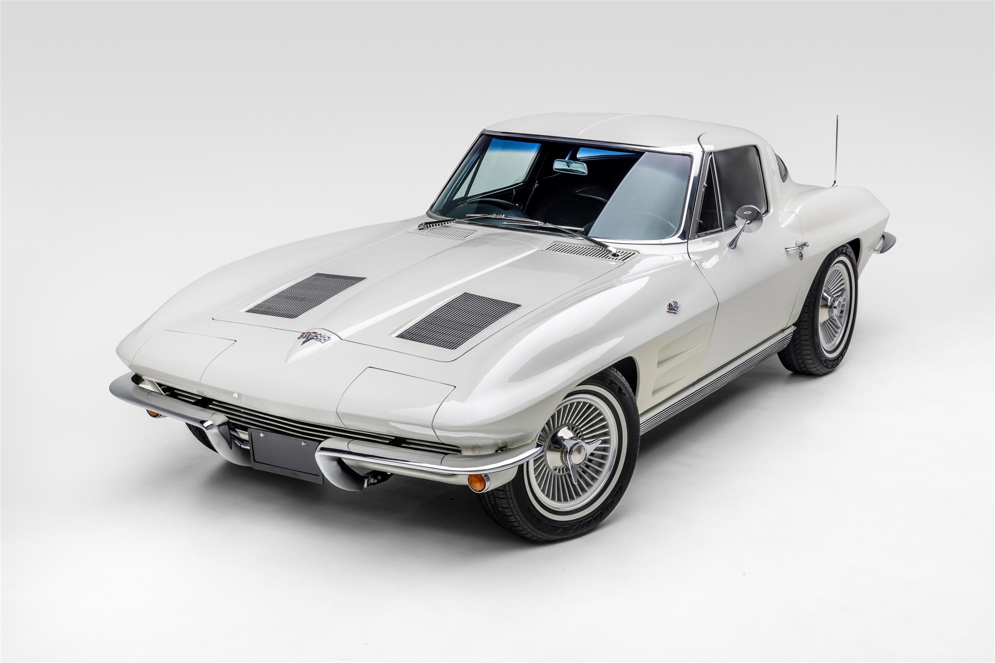 1963 Chevrolet Corvette C2 for Sale – White 327 V8 Four-Speed Classic