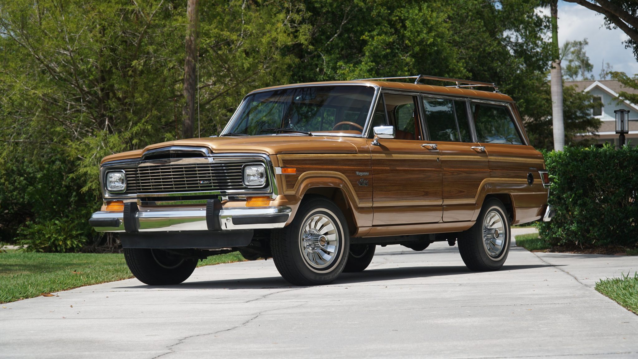1983 Jeep SJ Wagoneer à vendre – V8 Topaz Gold 4x4 classique