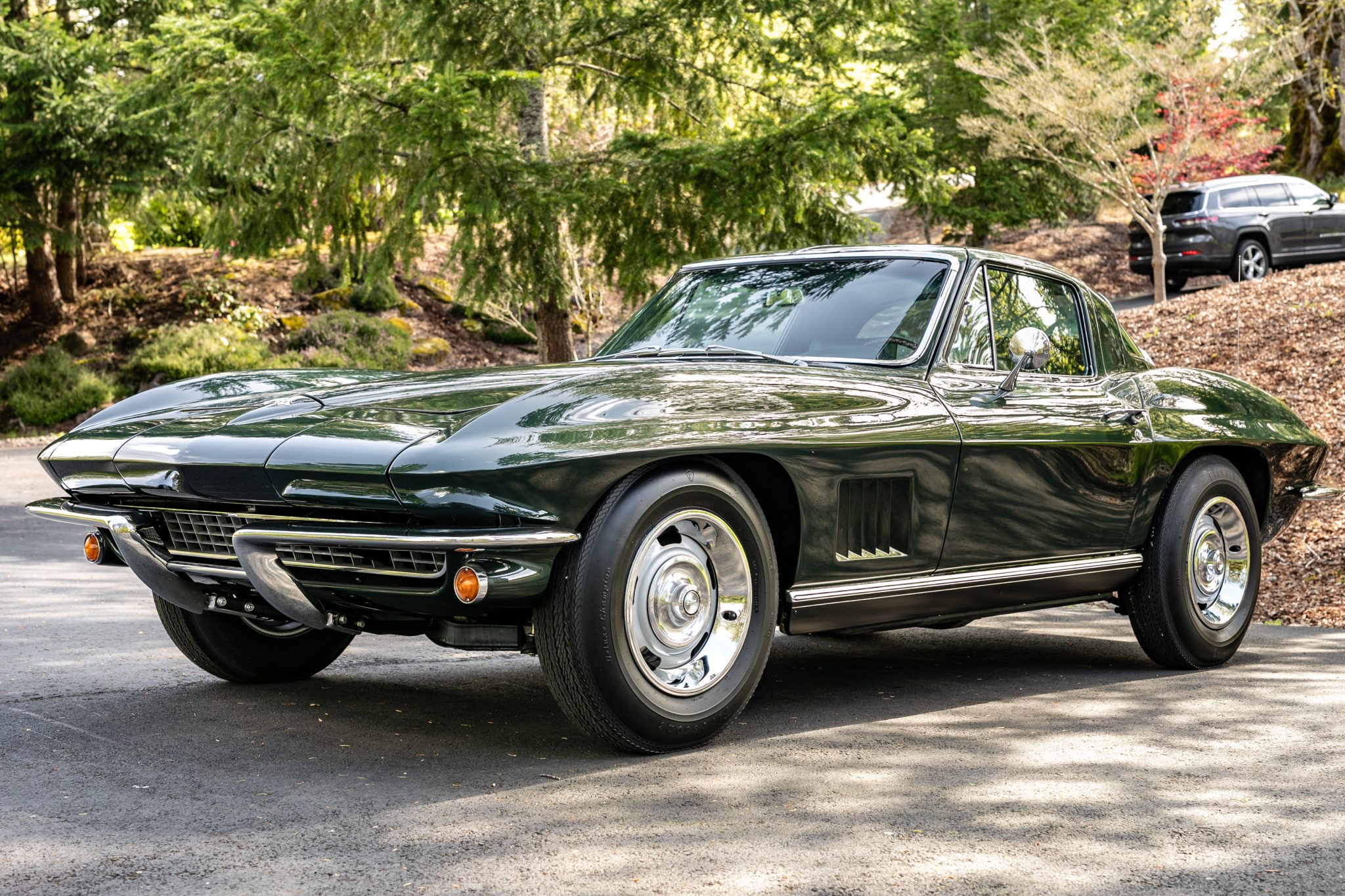 1967 Chevrolet Corvette C2 for Sale – Goodwood Green 327 V8 Four-Speed