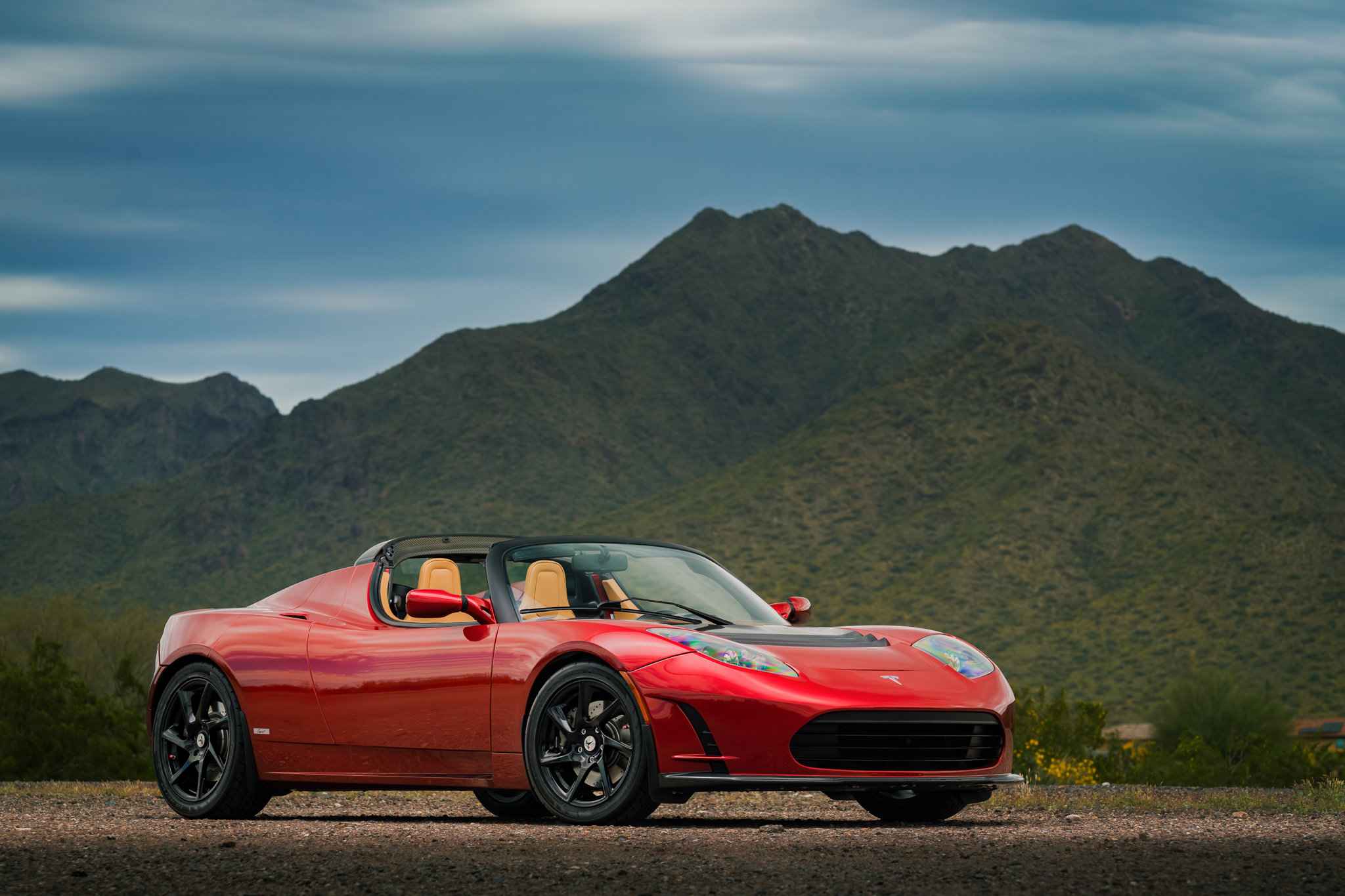 2011 Tesla Roadster zu verkaufen – Radiant Red Elektro-Sportwagen mit 53 kWh