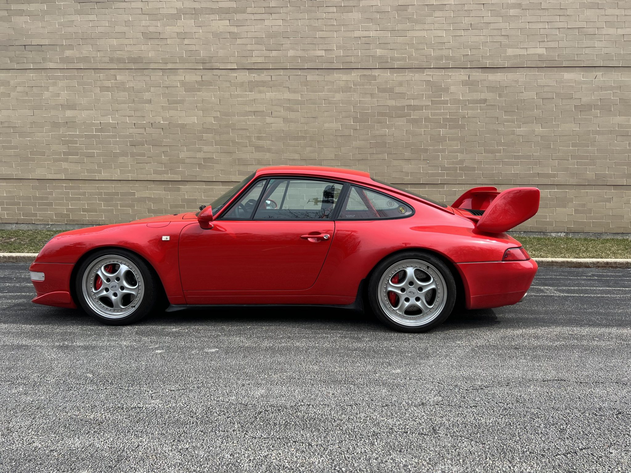 1995 Porsche 993 911 (Non-Turbo/GT2) zu verkaufen – Red 3,8-Liter Sechsgang Track-Coupe