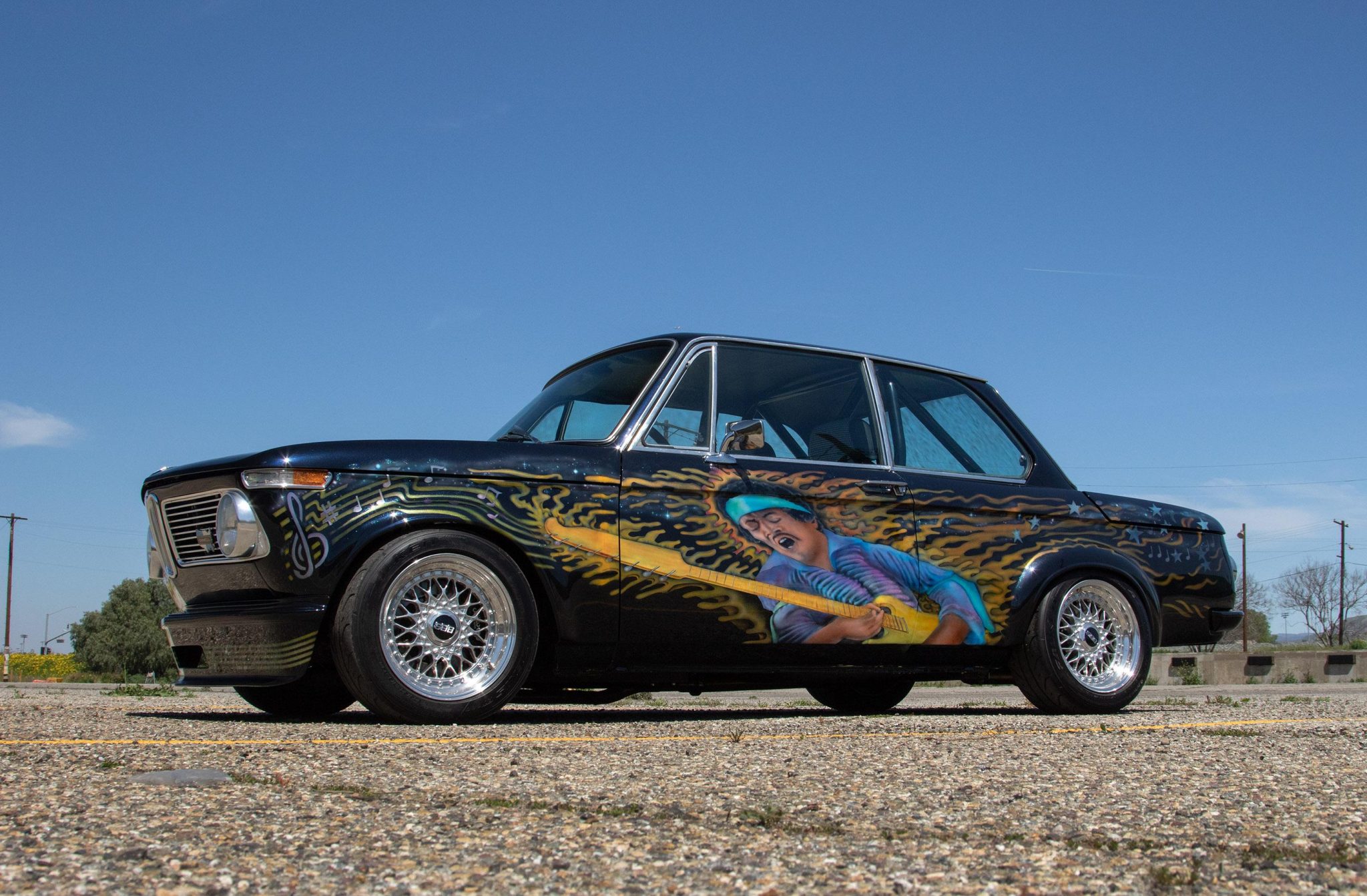 1972 BMW 2002 à vendre – Restomod Dark Blue S52 à cinq rapports