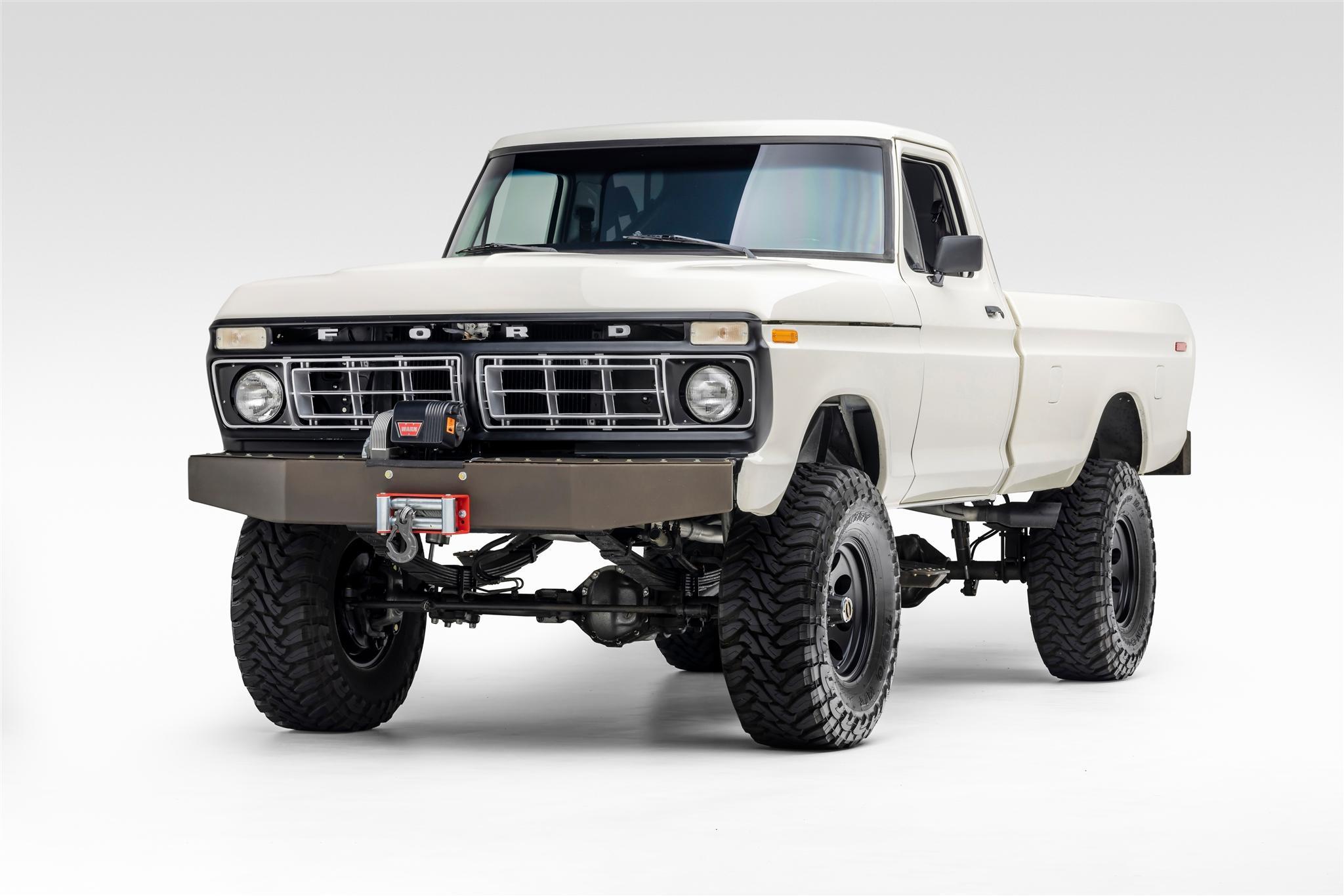 1976 Ford F-Series 1973-1979 zu verkaufen – Lifted White 390ci V8 Viergang 4x4