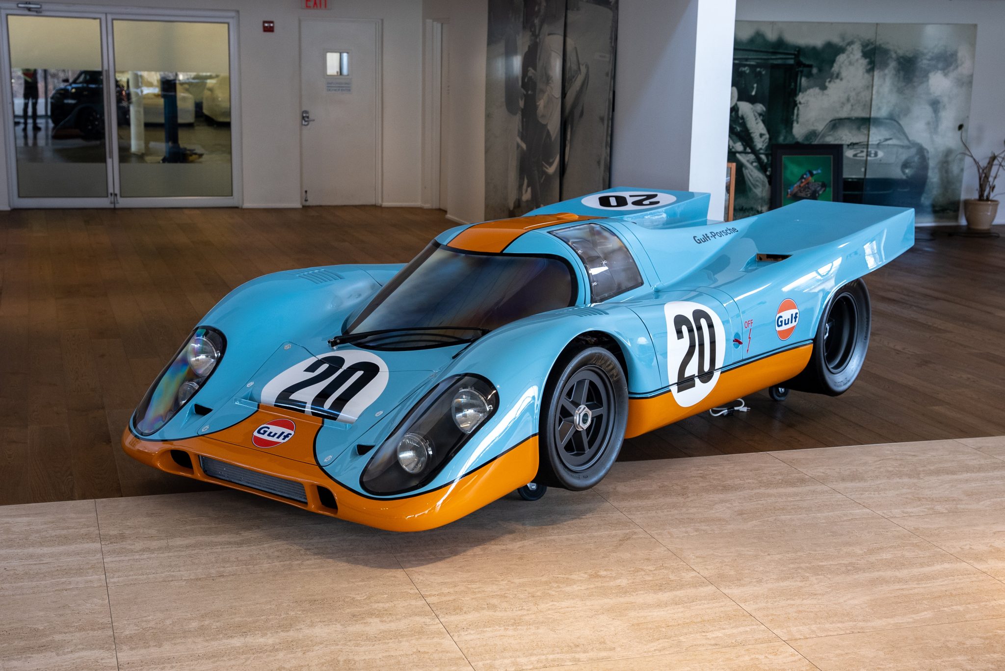Slot Mods Porsche 917 Le Mans Slot Car Raceway à vendre – Circuit 1:32 aux couleurs Gulf