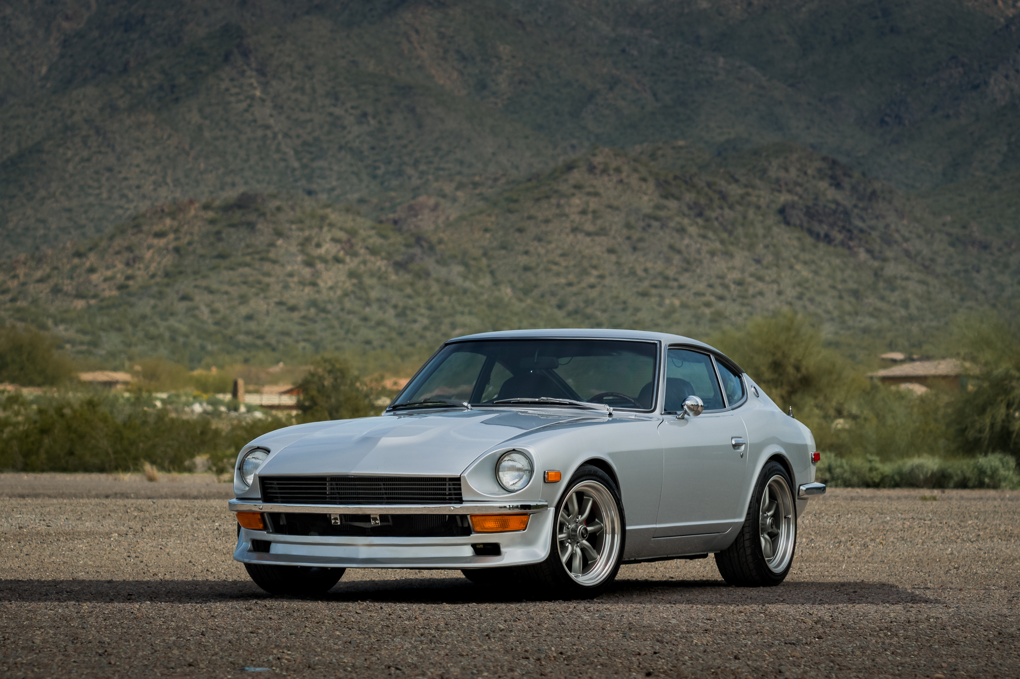1973 Datsun 240Z zu verkaufen – Silver mit Weber und Fünfgang