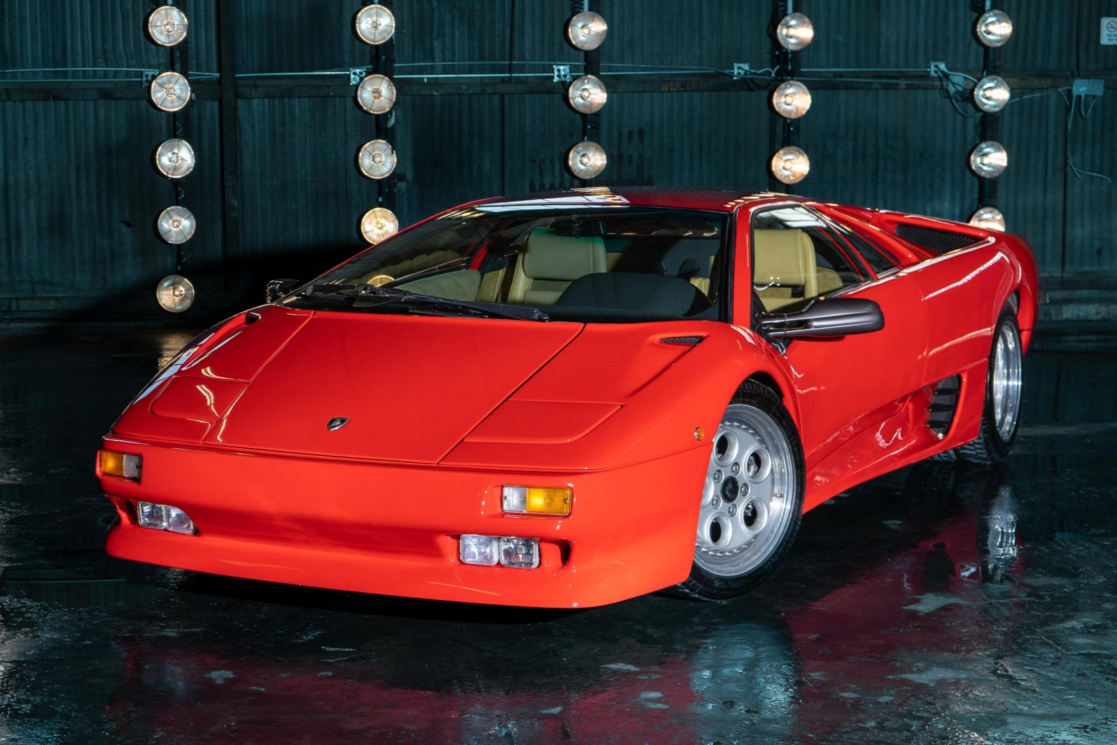 1991 Lamborghini Diablo for Sale – Red V12 Five-Speed Italian Supercar