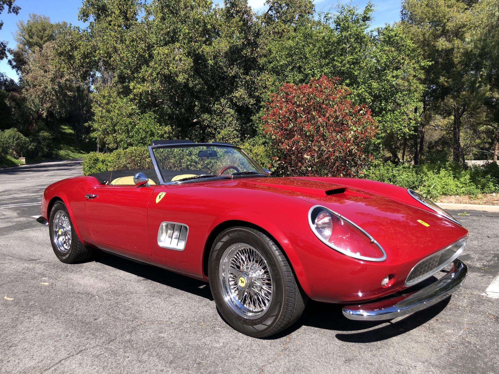 Precision Design & Engineering California Spyder zu verkaufen – Red V8 Film-Roadster