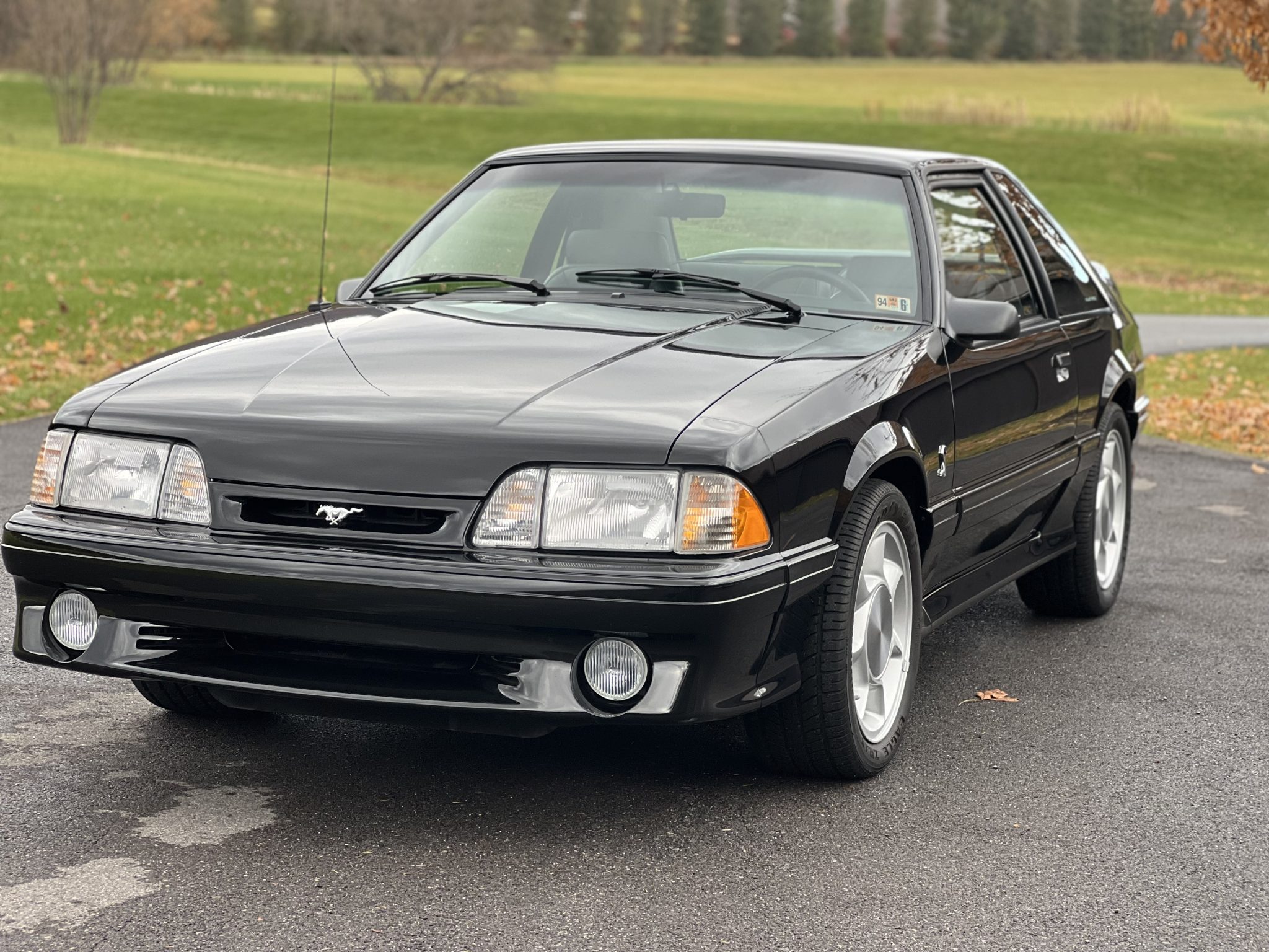 1993 Ford Fox-Body Mustang zu verkaufen – Black 302ci V8 mit Fünfgang-Handschaltung