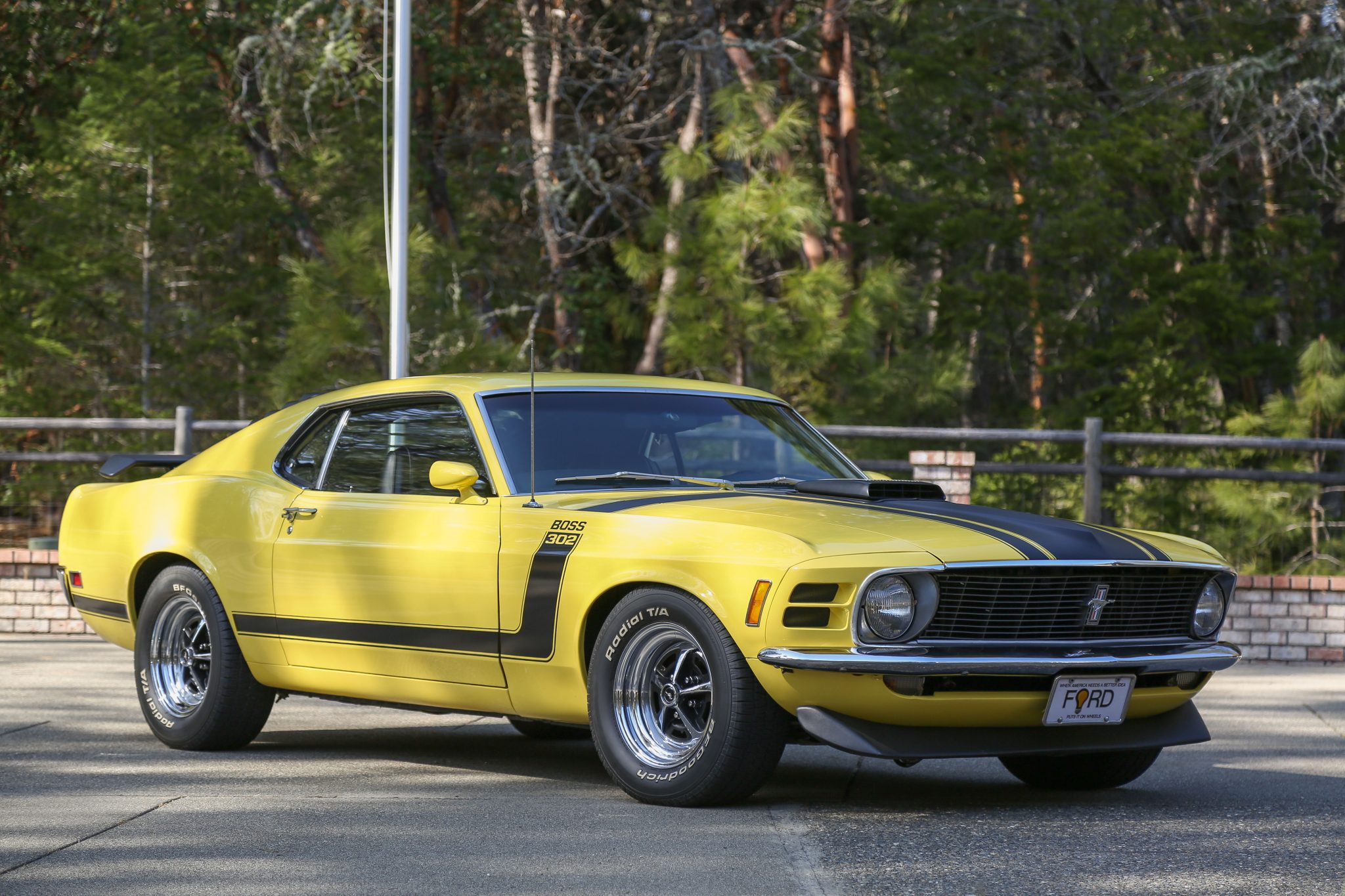 1970 Ford Mustang 1969-1973 for Sale – Yellow 302 V8 Four-Speed Fastback