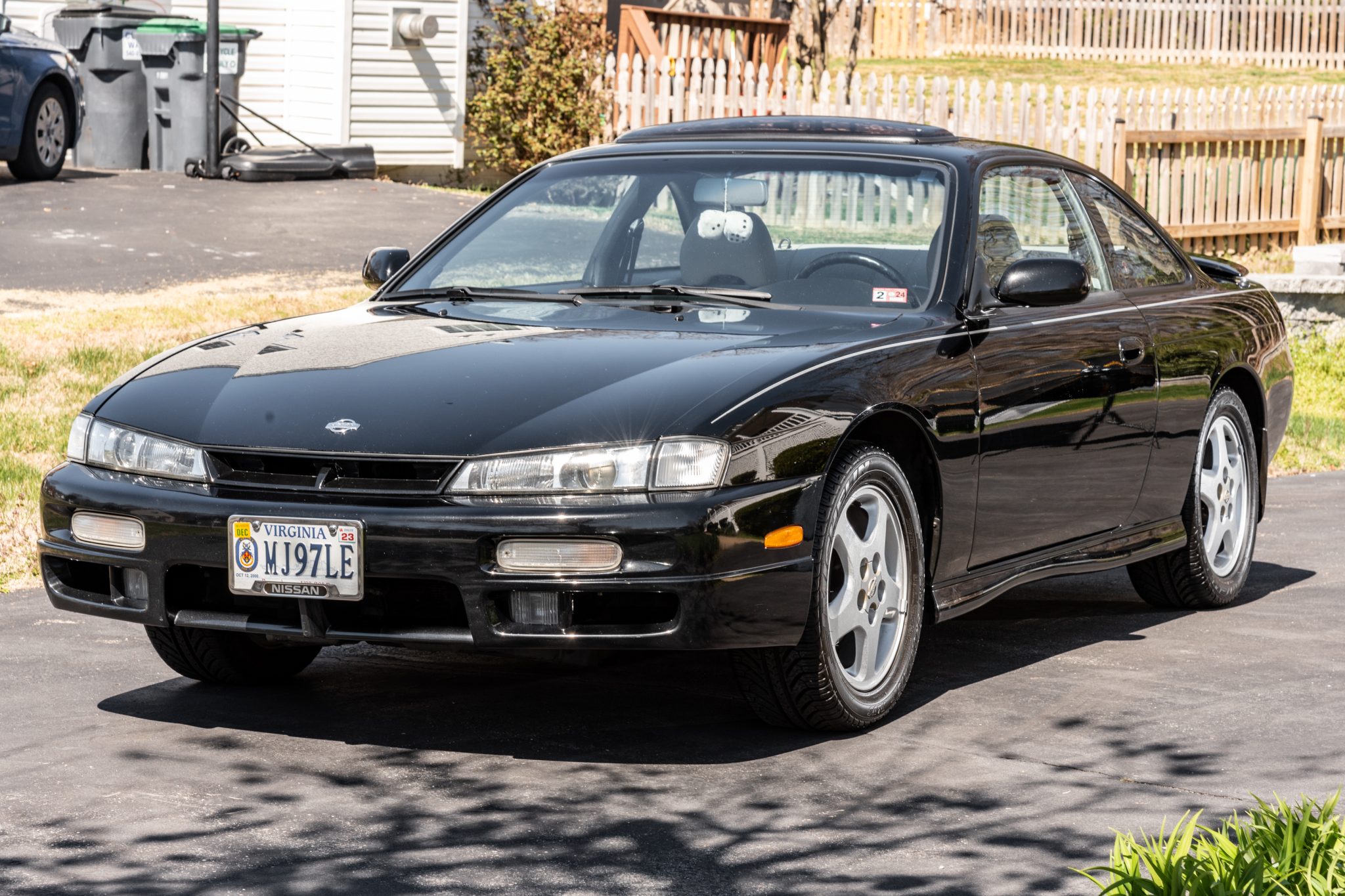 1997 Nissan 240SX à vendre – Coupé Super Black à boîte manuelle cinq rapports