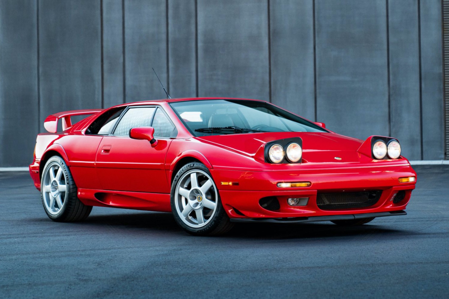 1998 Lotus Esprit zu verkaufen – Calypso Red Turbo-V8 mit Fünfgang