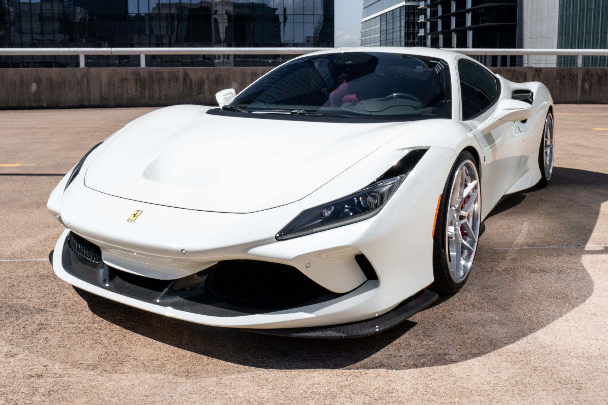2021 Ferrari F8 à vendre – Bianco Avus V8 biturbo avec préparation Novitec
