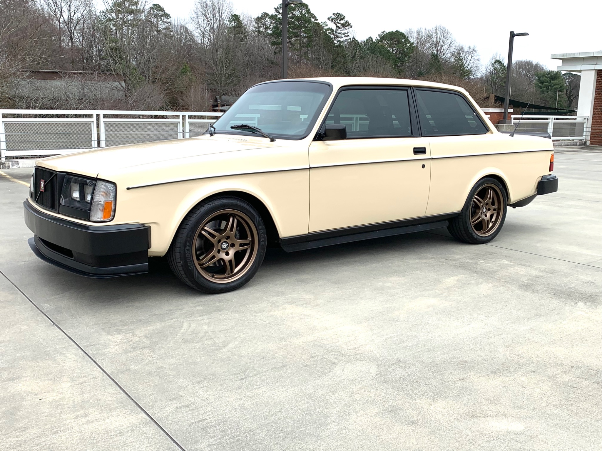 1982 Volvo 240 for Sale – LS3 V8 Five-Speed Sleeper