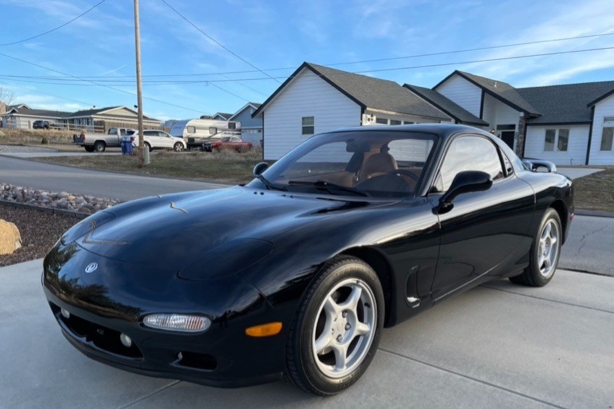 1993 Mazda RX-7 FD à vendre – Rotary biturbo Brilliant Black