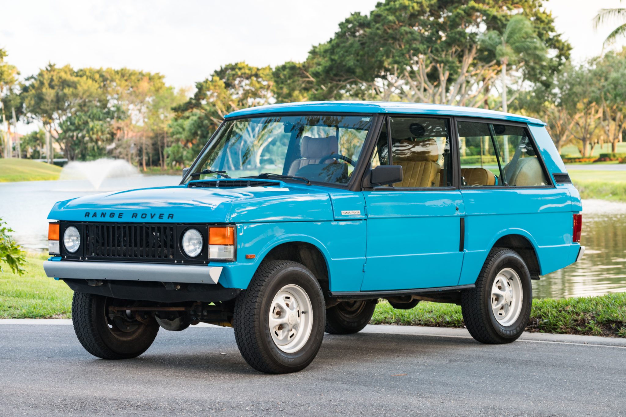 1992 Land Rover Range Rover Classic à vendre – V8 Tuscan Blue