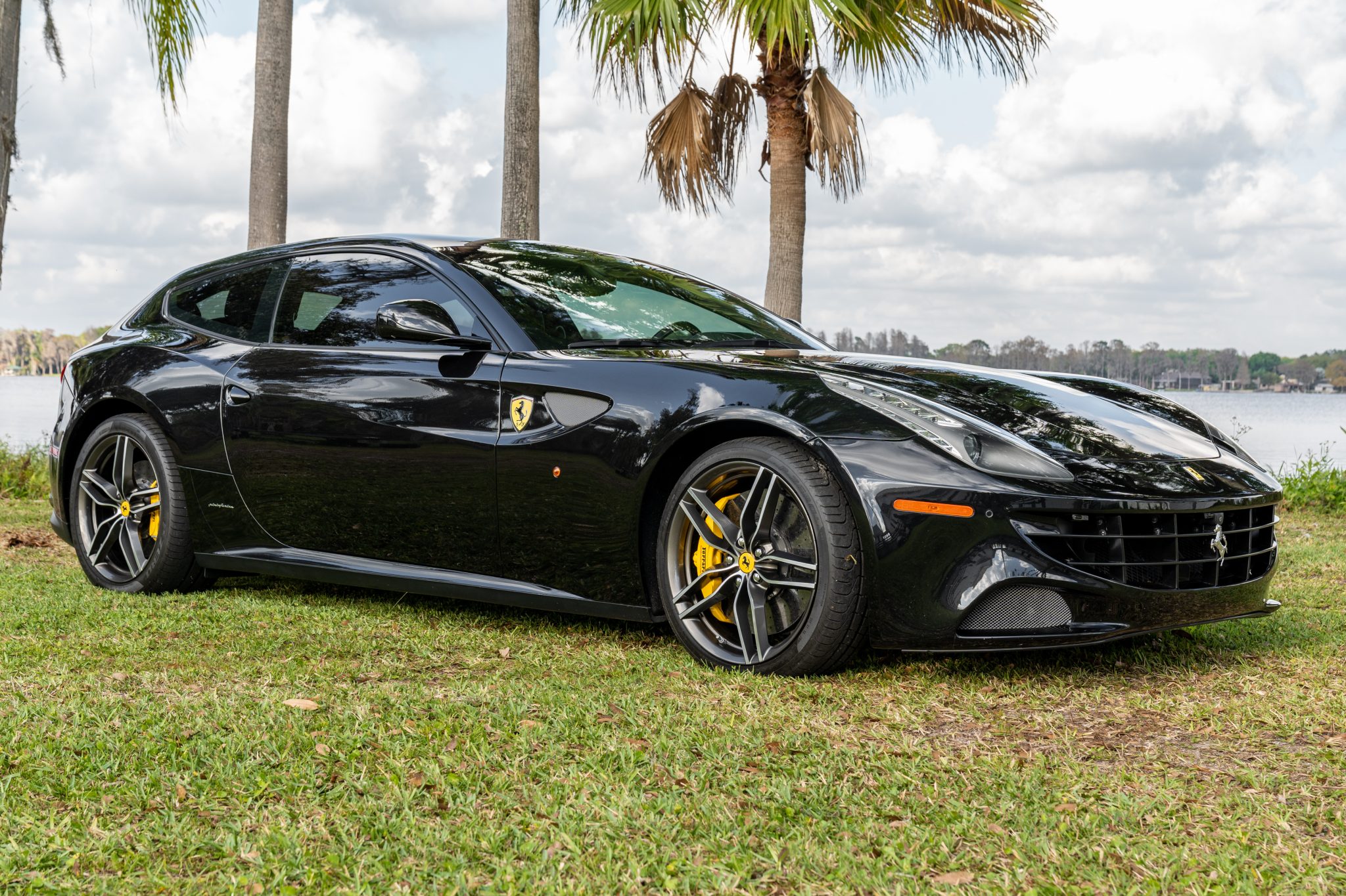 2016 Ferrari FF for Sale – Nero V12 Four-Wheel-Drive Grand Tourer