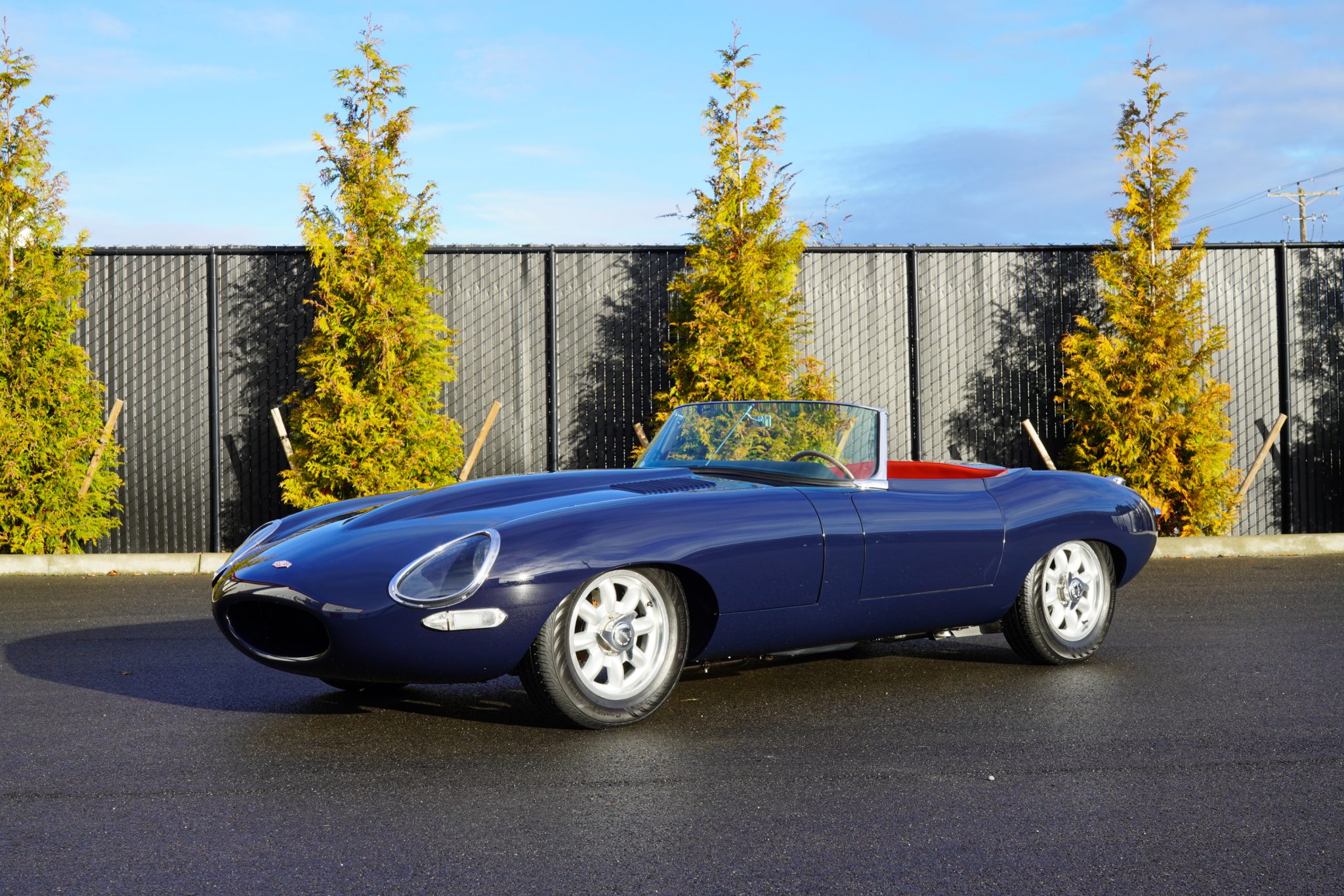 1964 Jaguar XKE Series I zu verkaufen – Dunkelblauer Fünfgang-Roadster