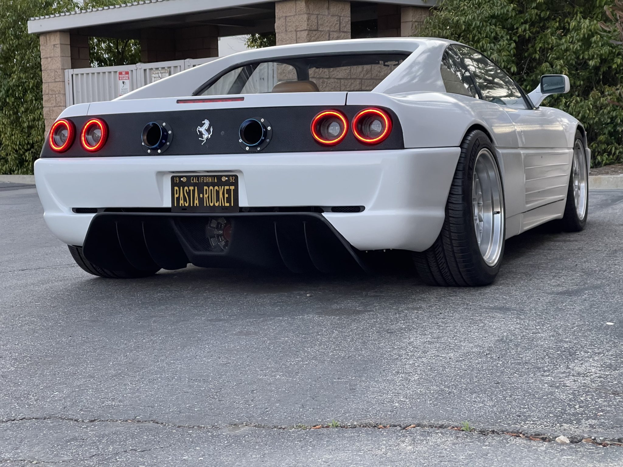 1992 Ferrari 348 à vendre – Coupé V8 Blanc à Grille Manuelle