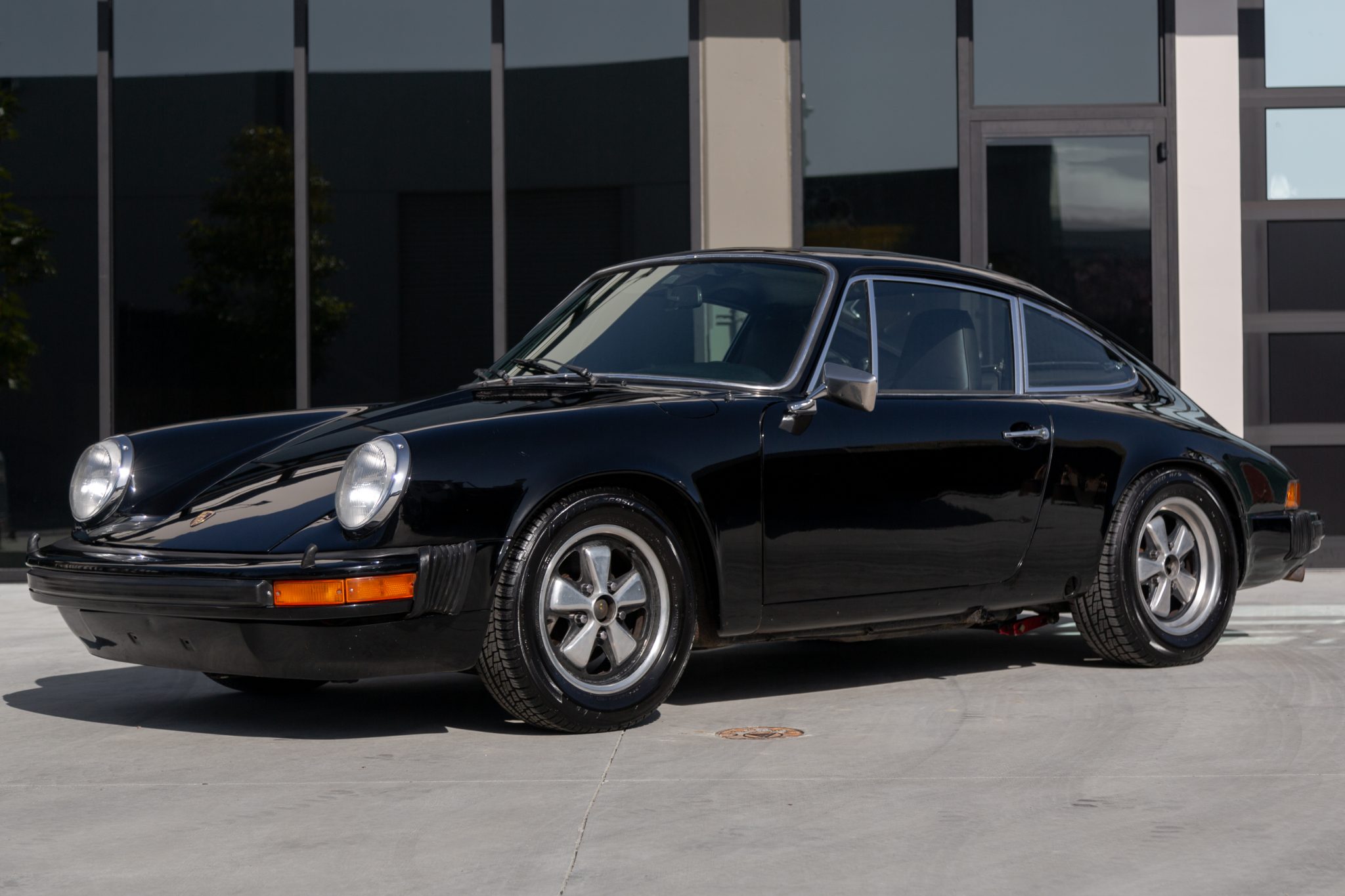1975 Porsche 911 1974-1977 à vendre – 3,2 litres noire à cinq vitesses