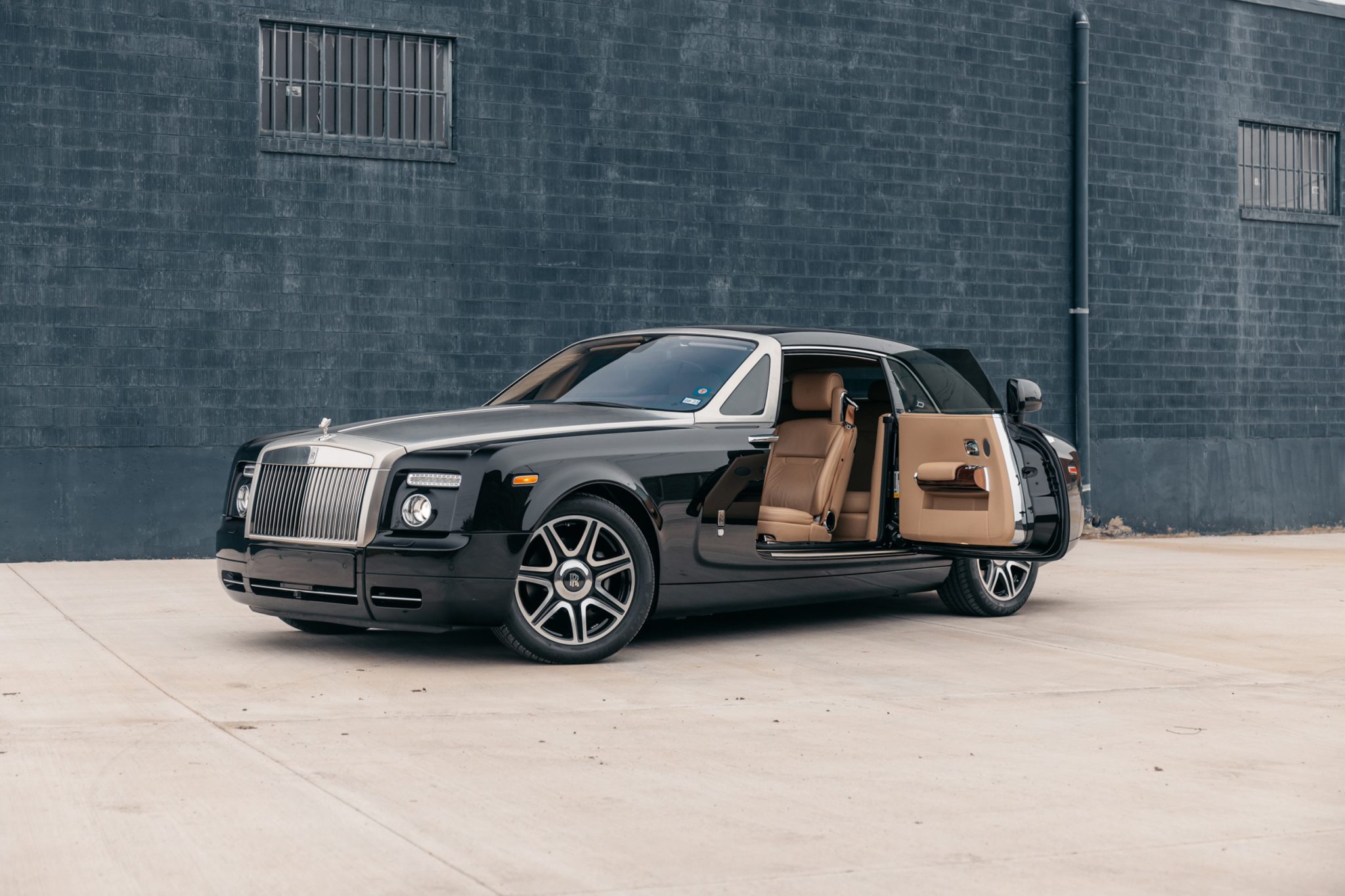 2010 Rolls-Royce Phantom Coupe & Drophead Coupe zu verkaufen – Diamond Black V12