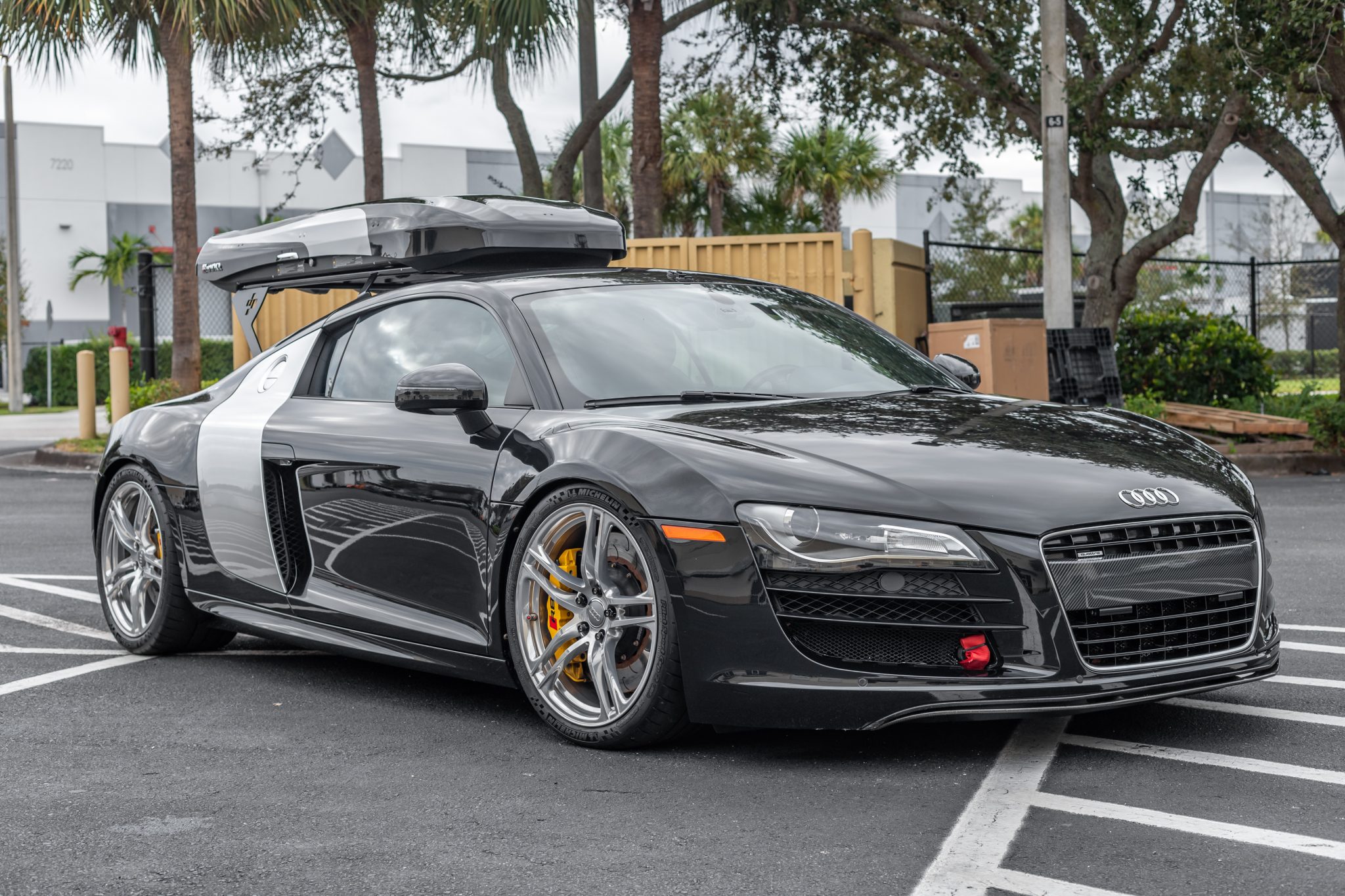2010 Audi R8 for Sale – Phantom Black V8 Six-Speed Manual