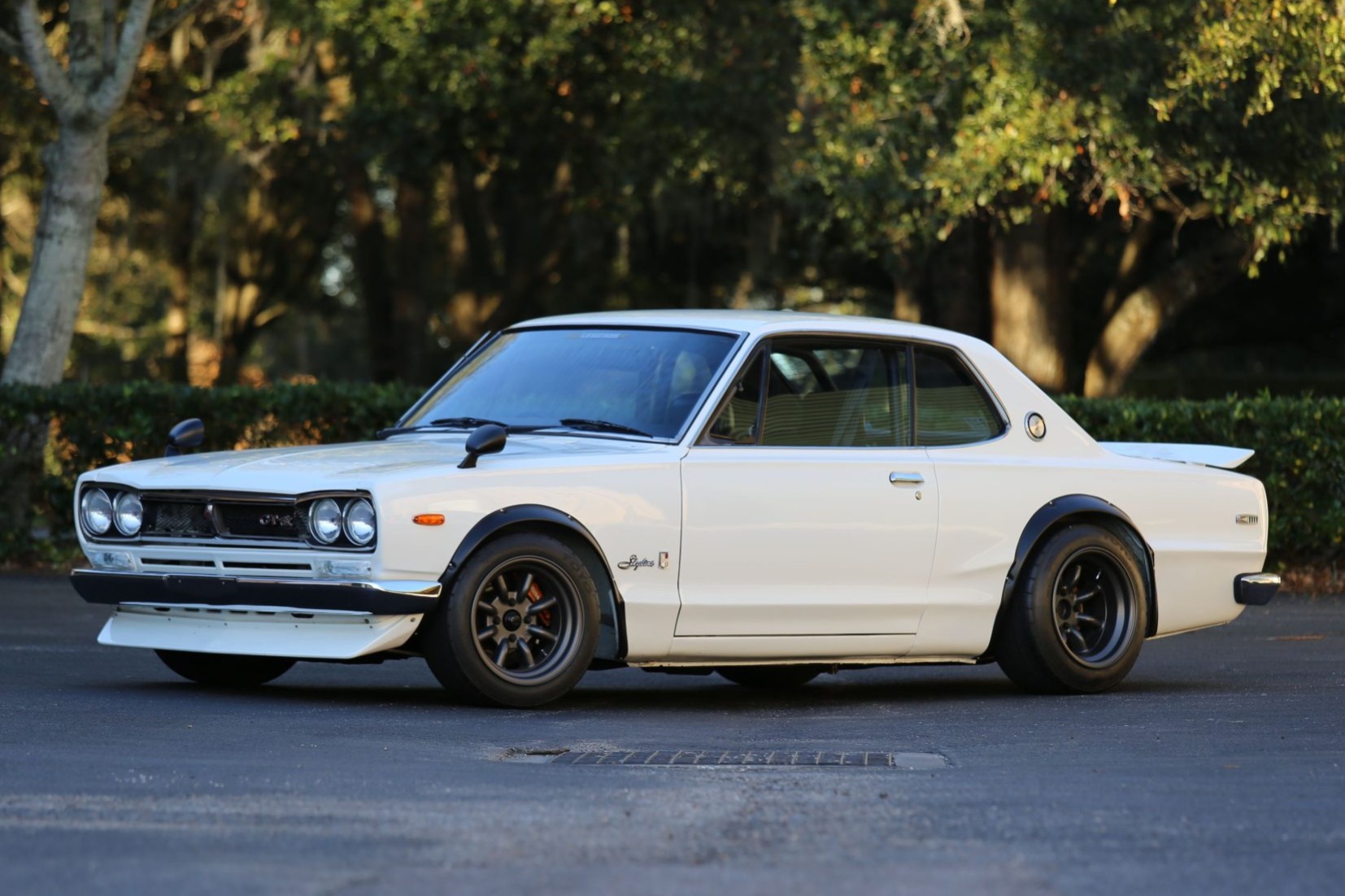 1972 Nissan C10 Skyline à vendre – Blanche L28 Manuelle