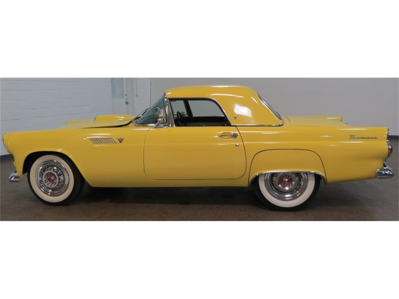 1955 Ford Thunderbird