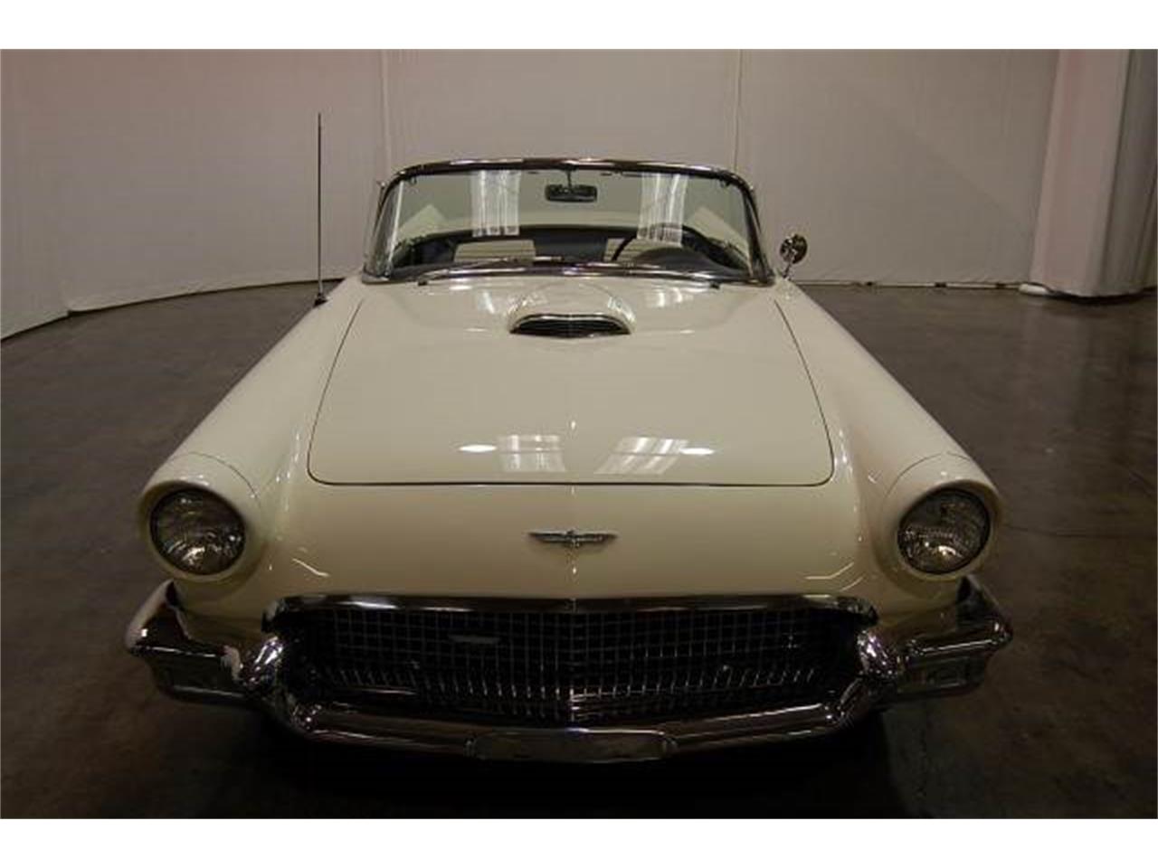 1957 Ford Thunderbird