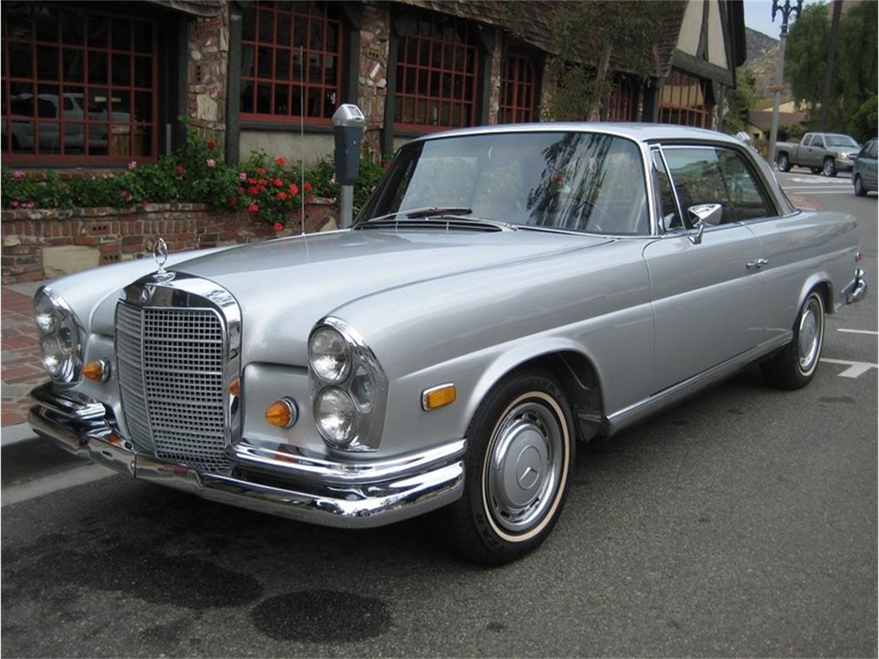 1969 Mercedes-Benz 280SE
