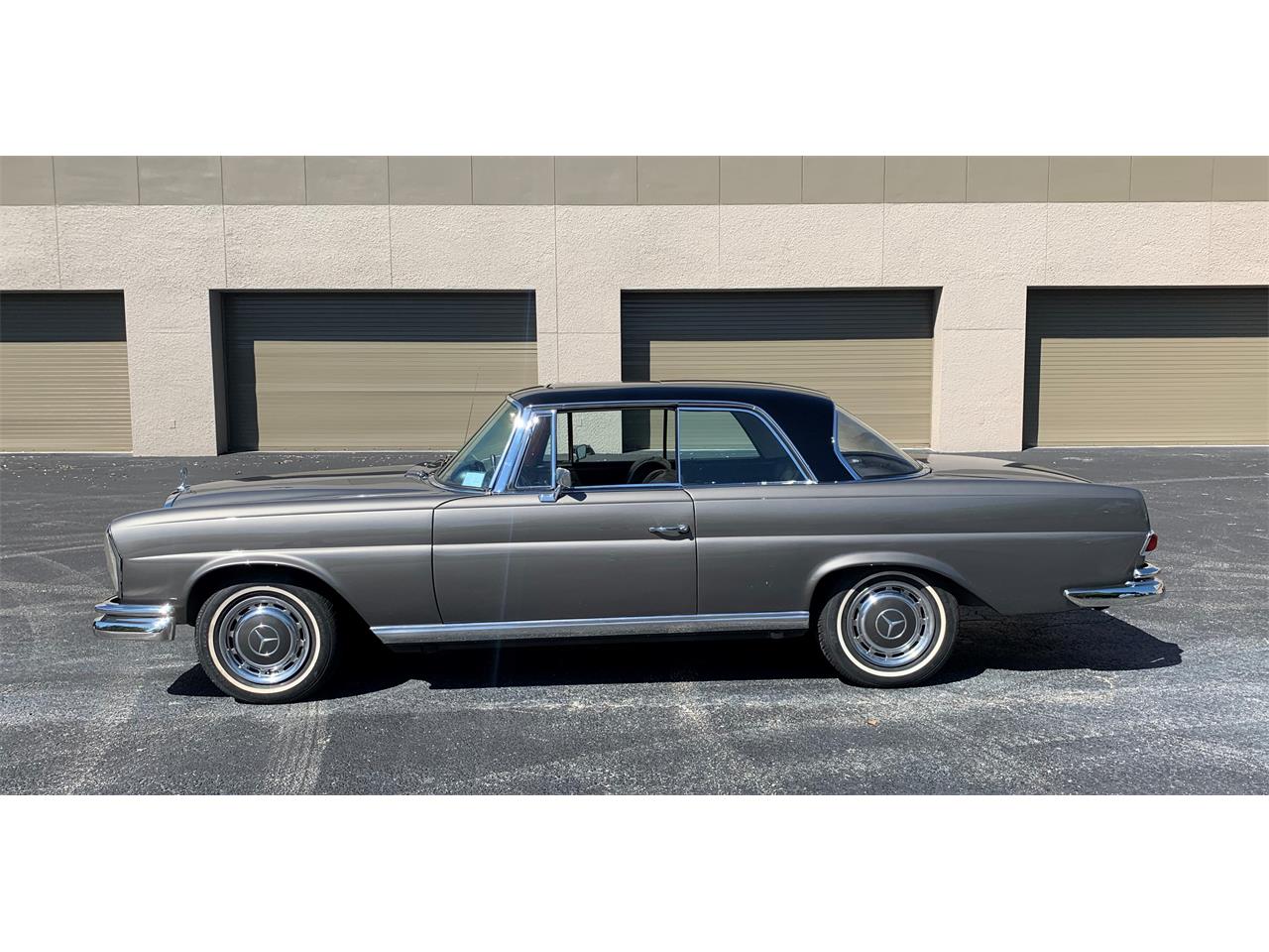 1969 Mercedes-Benz 280SE