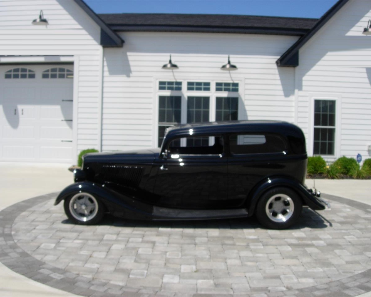 1933 Ford Sedan