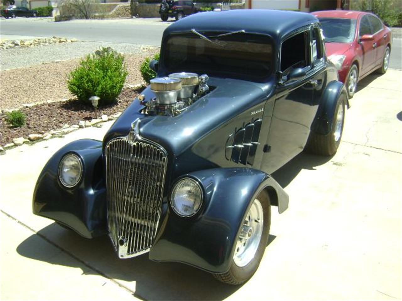 1933 Willys Coupe