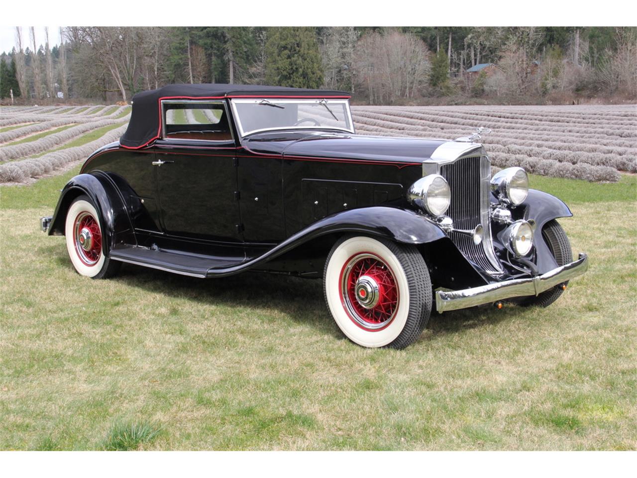 1932 Packard 900